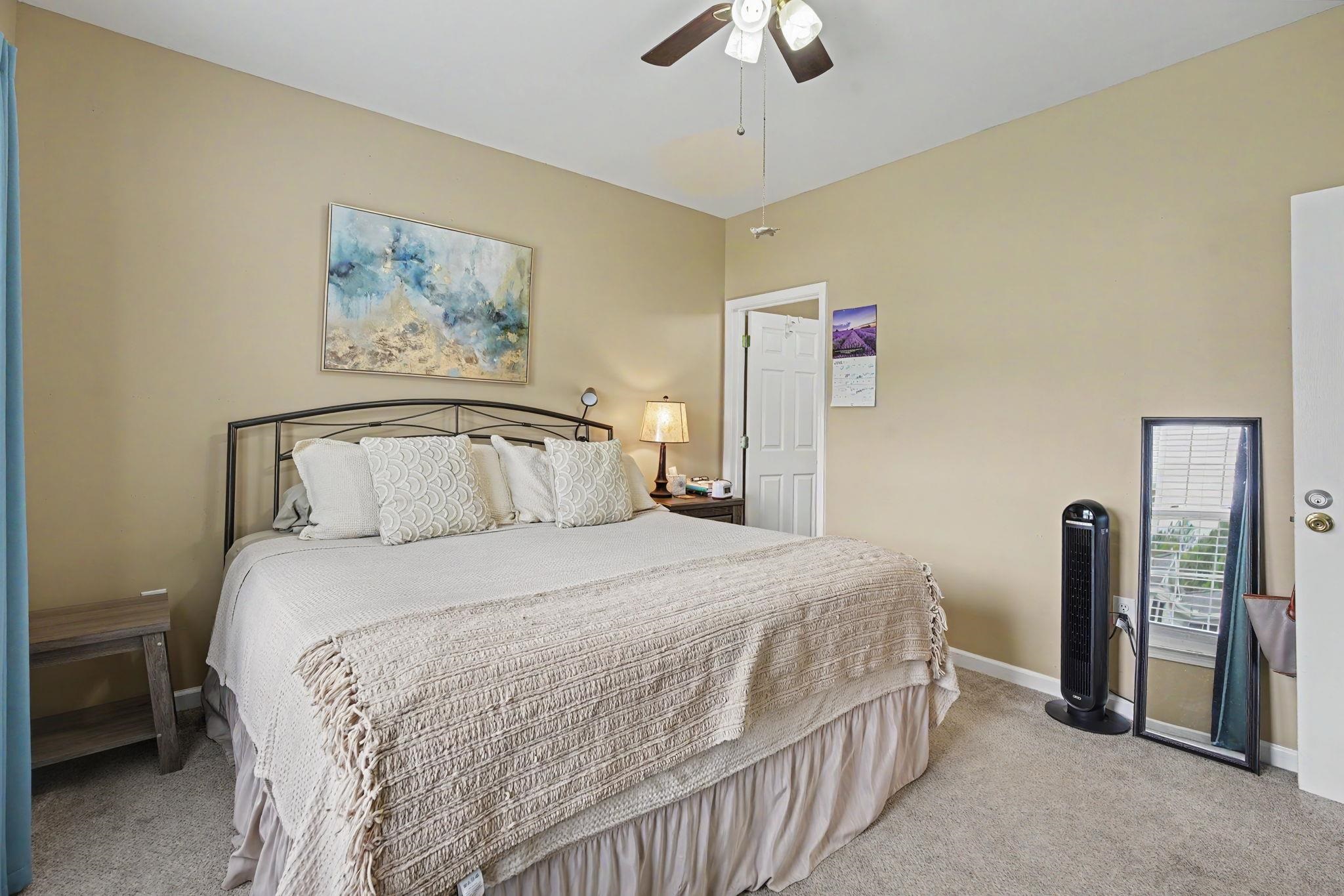 2478 Coastline Ct. Unit: 201