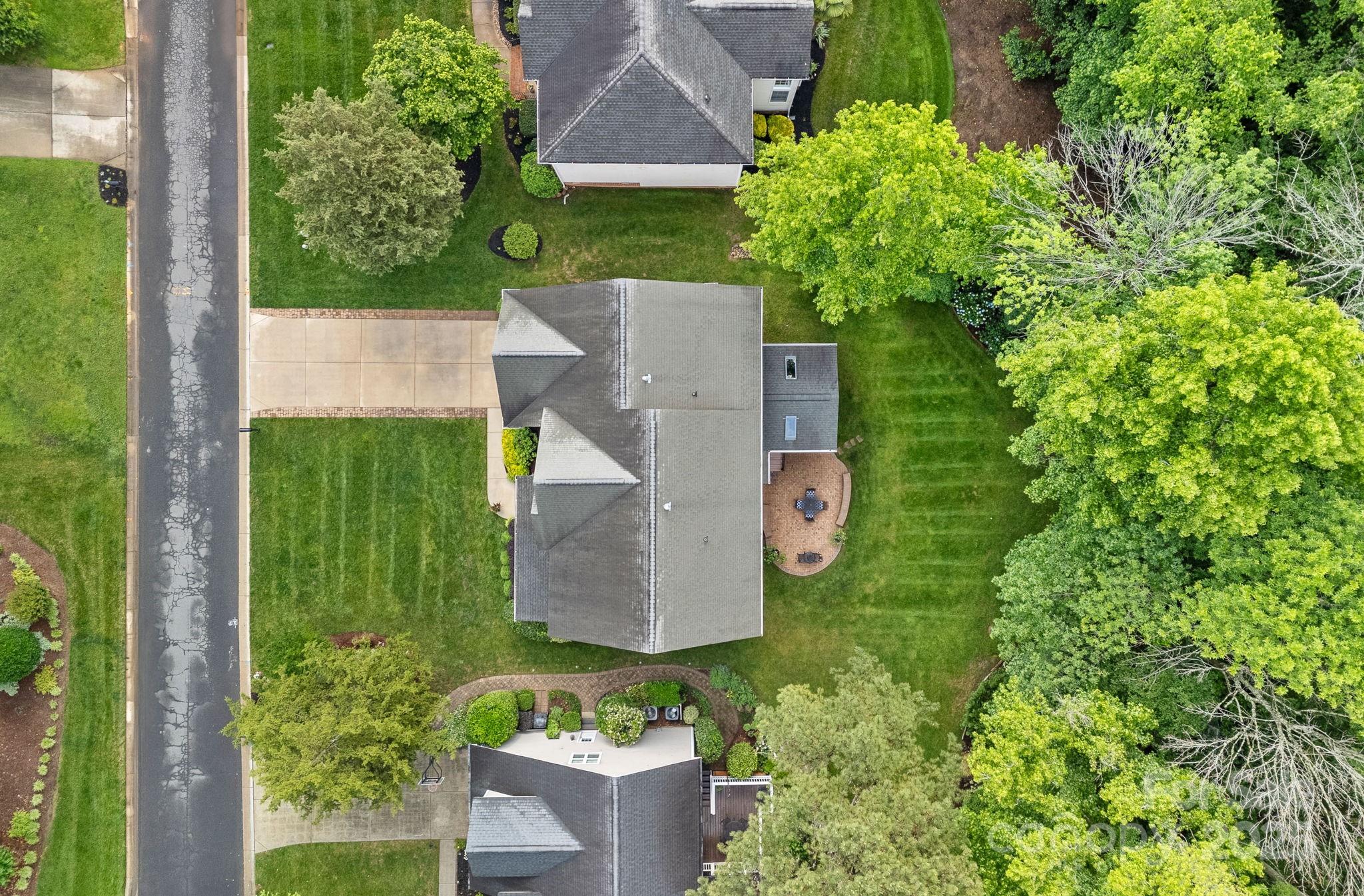 1402 Coachman Drive