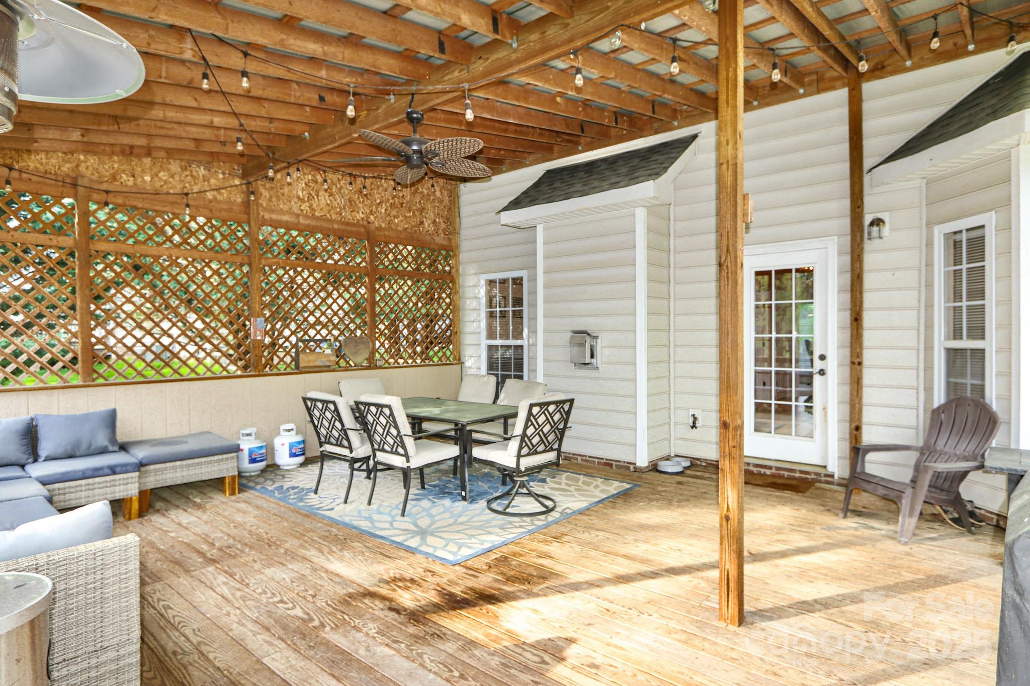 111 Painted Bunting Drive