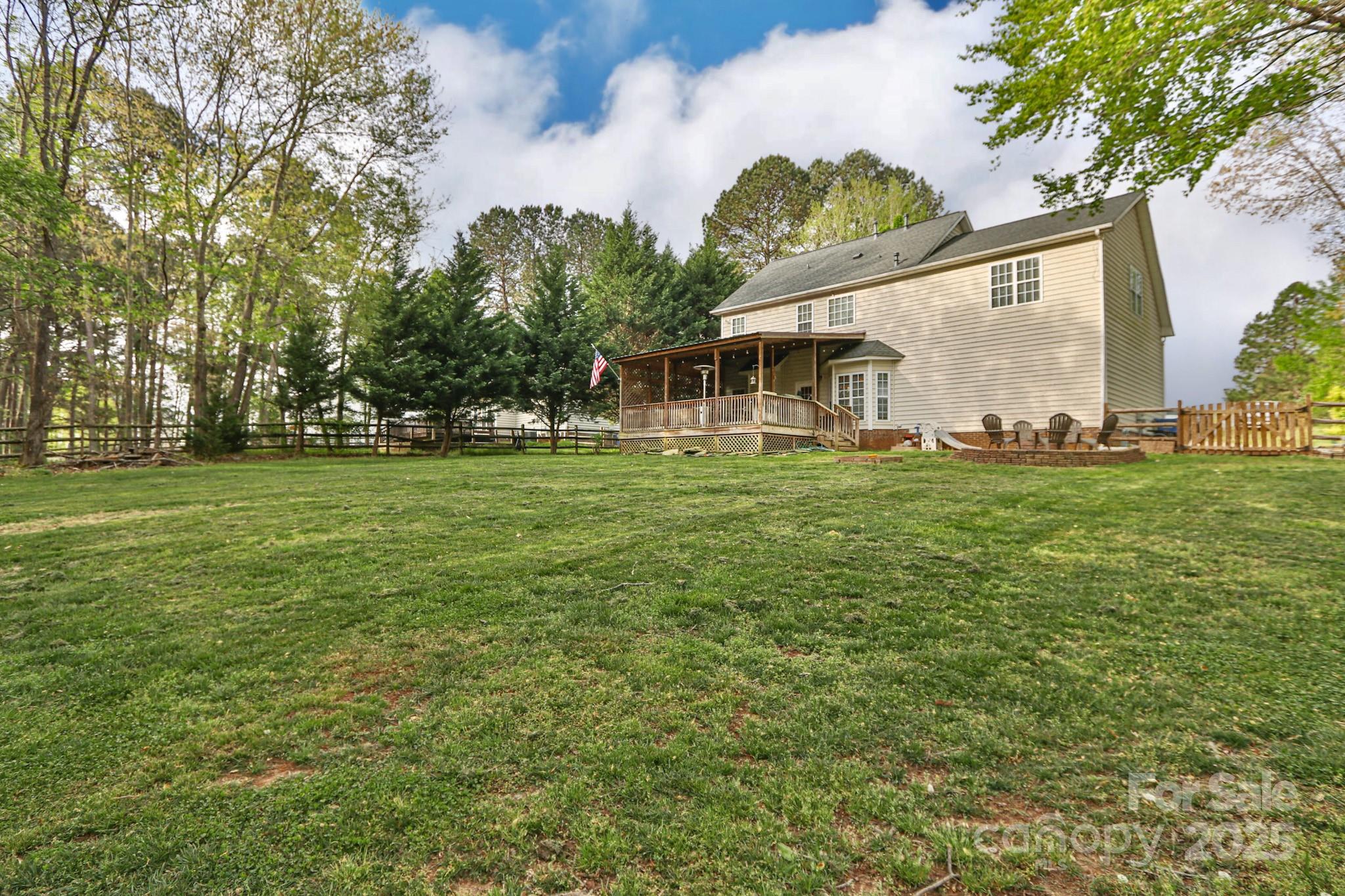 111 Painted Bunting Drive