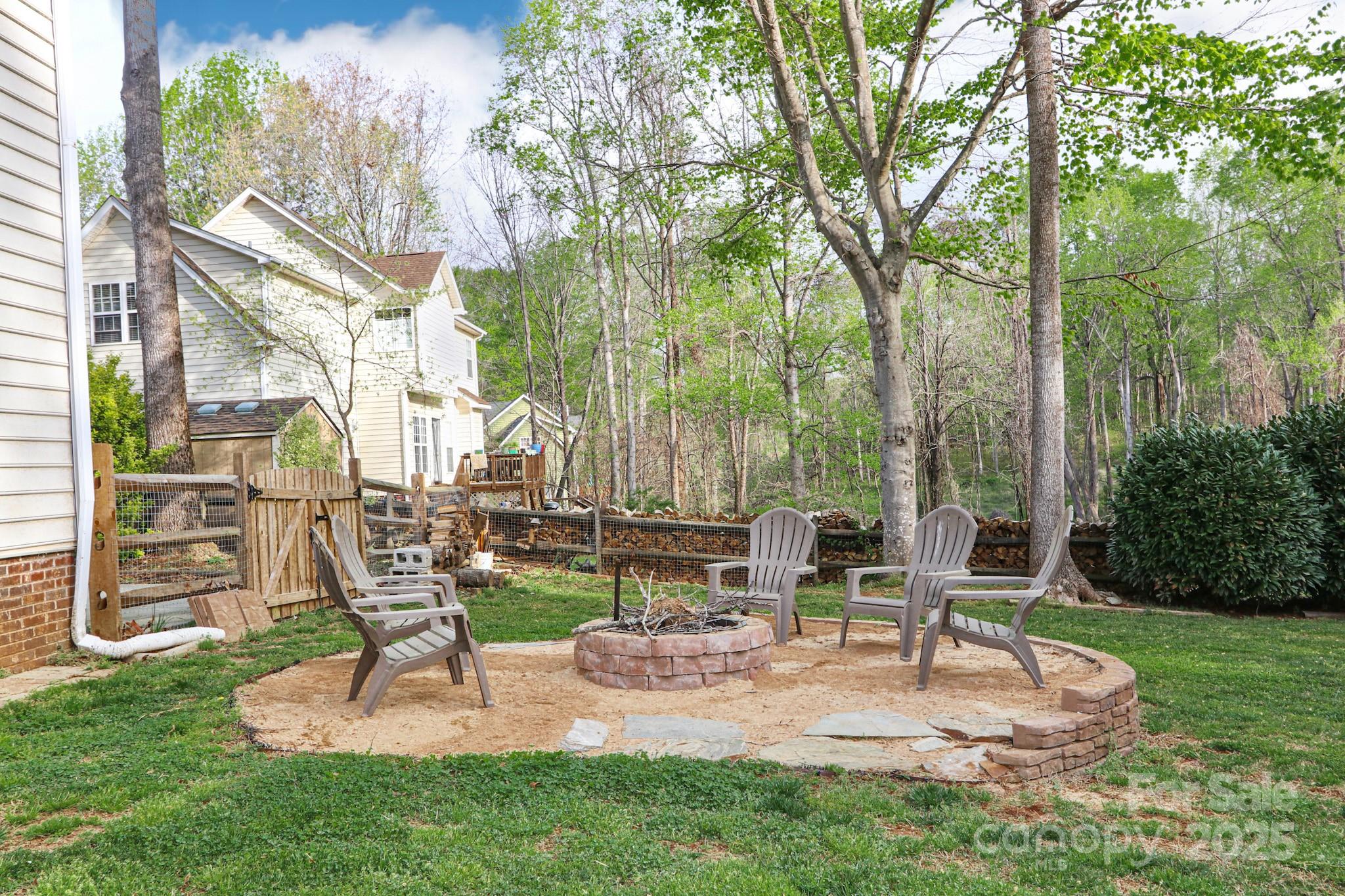 111 Painted Bunting Drive