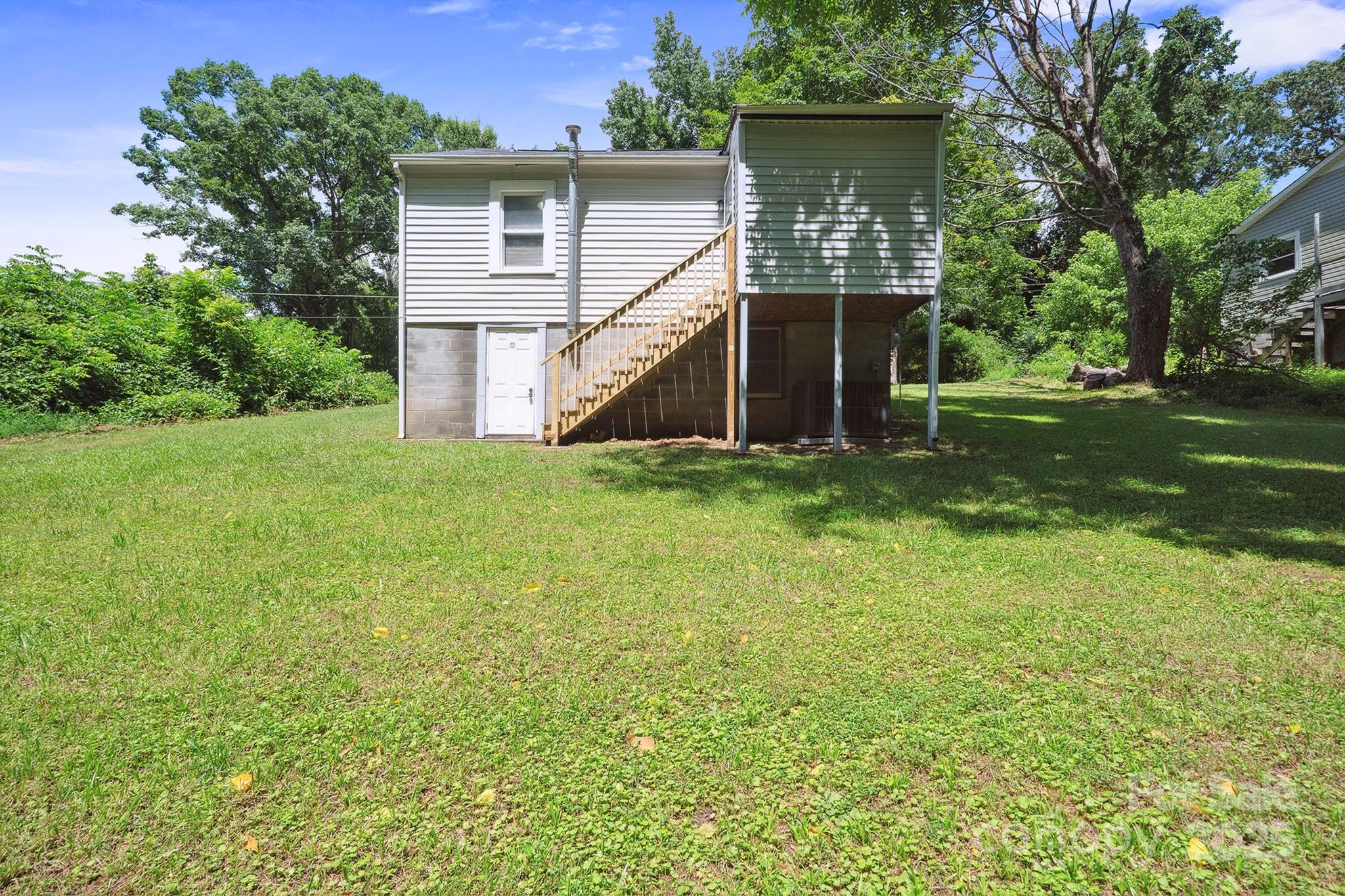 672 Old Salisbury Road