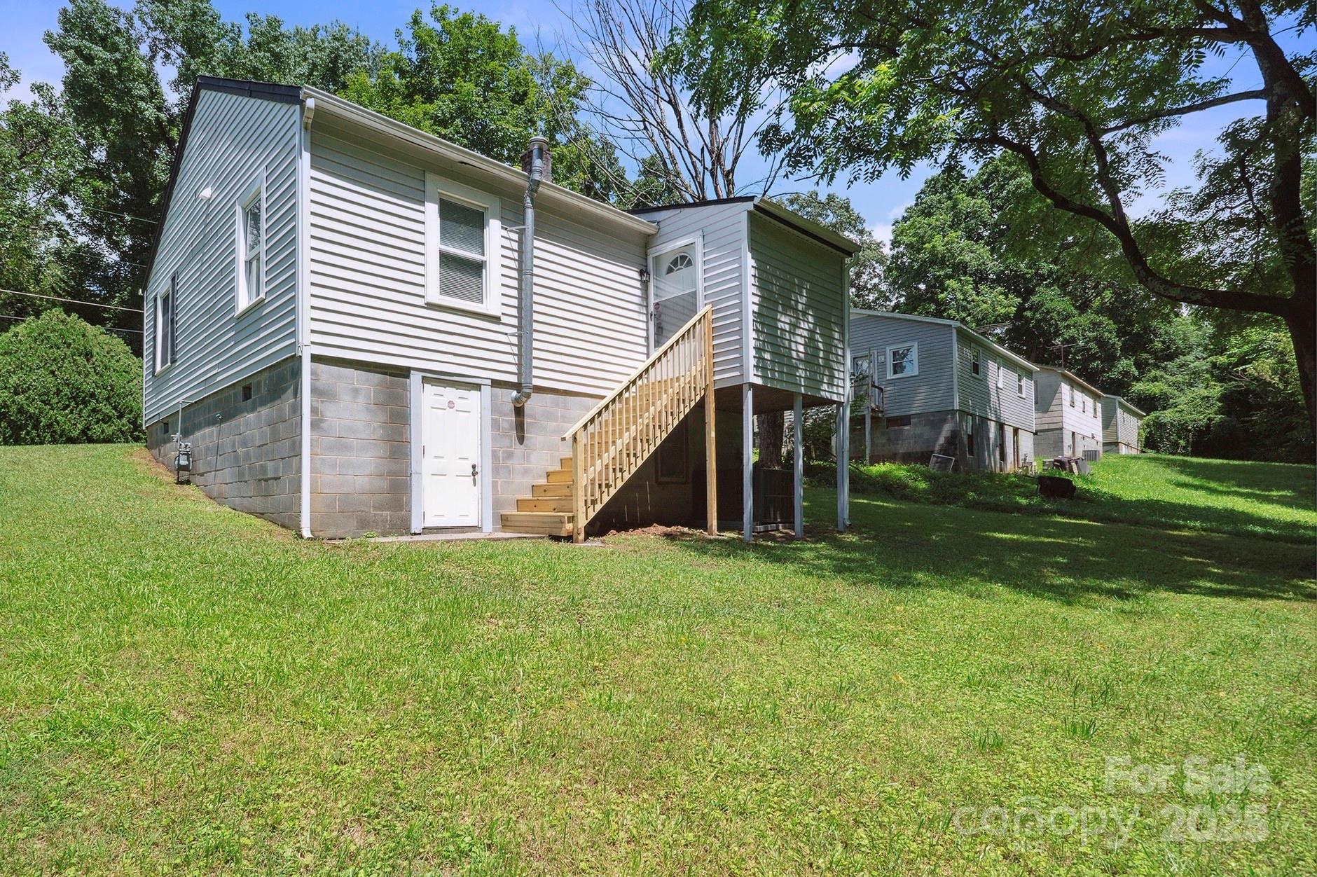 672 Old Salisbury Road