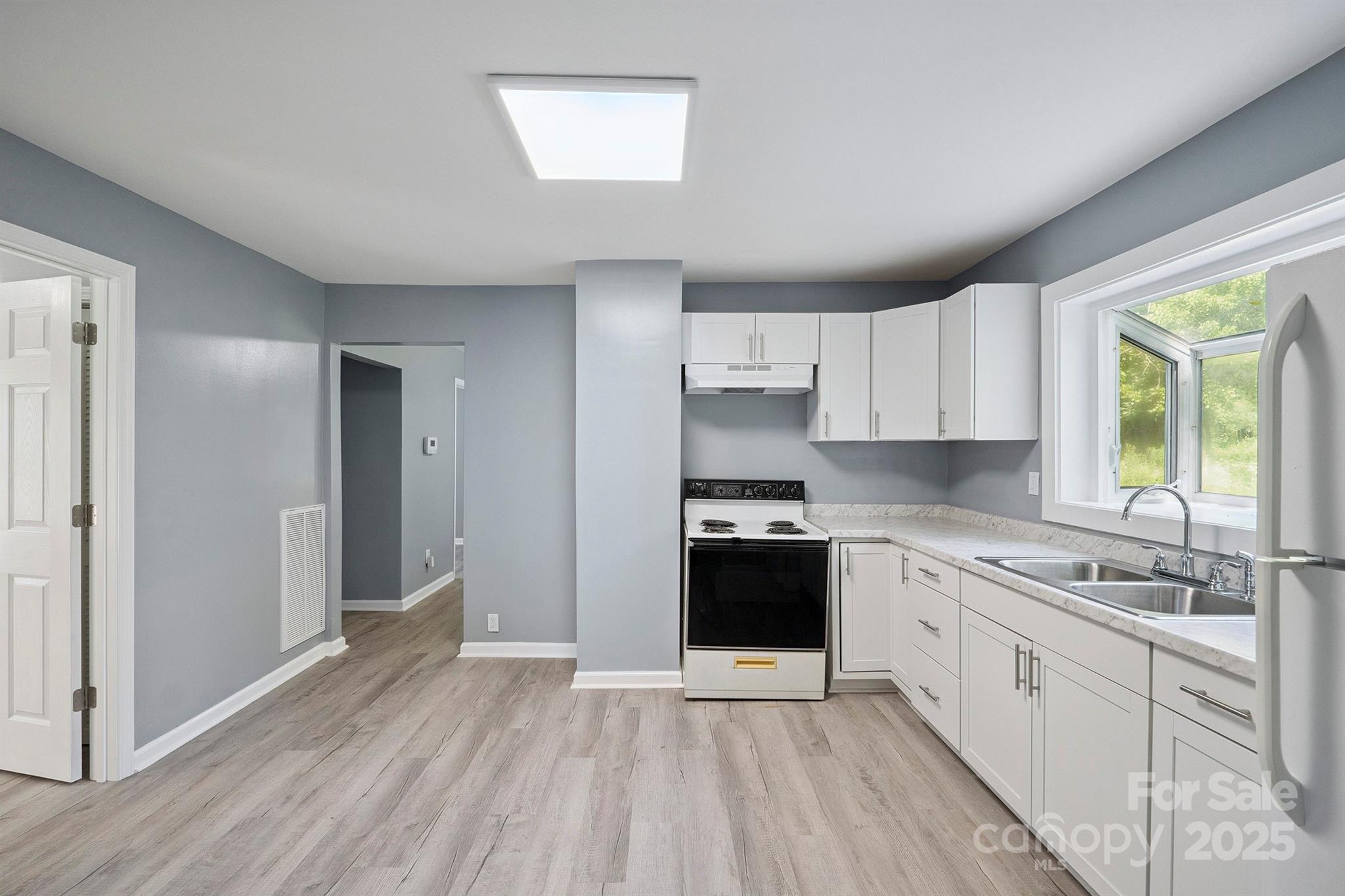 672 Old Salisbury Road