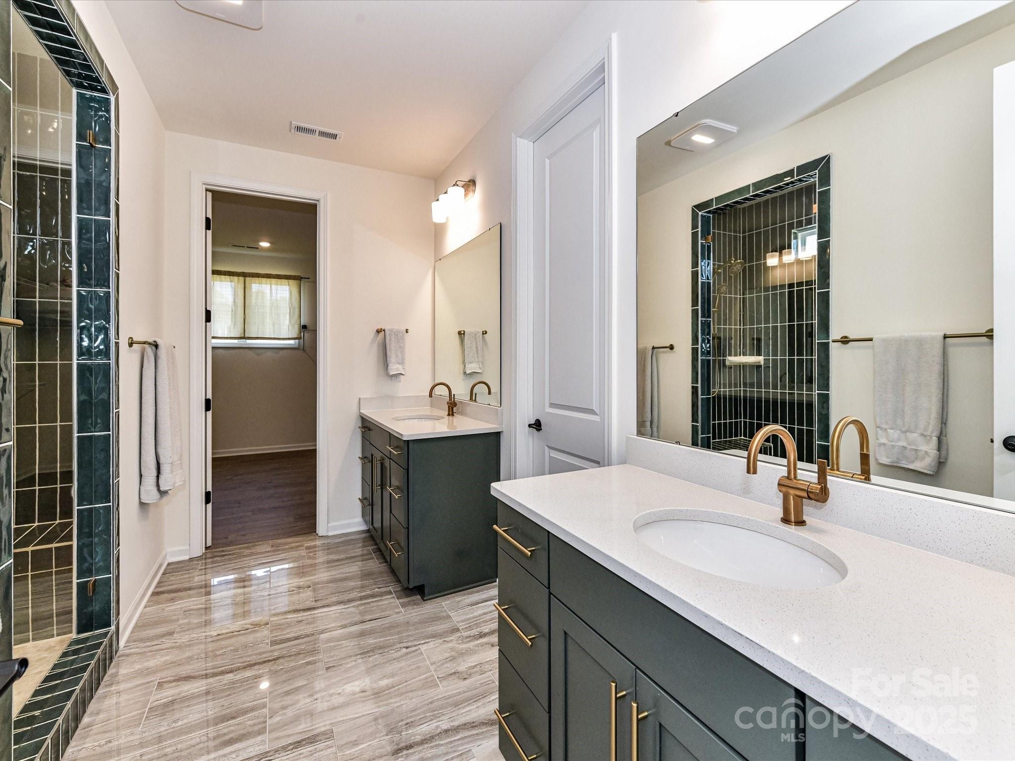 104 Hemlock Cove Court Unit: 125