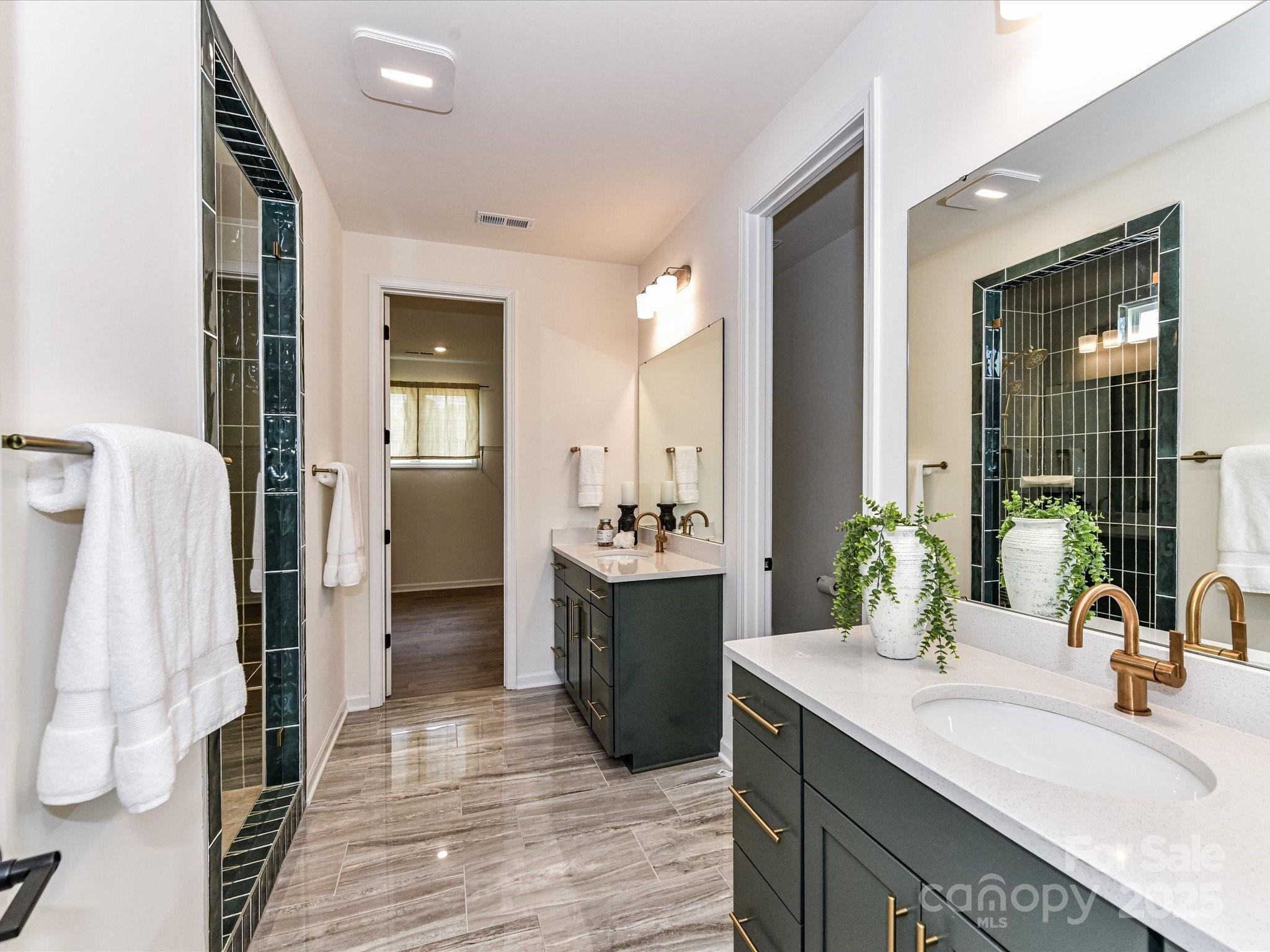 104 Hemlock Cove Court Unit: 125