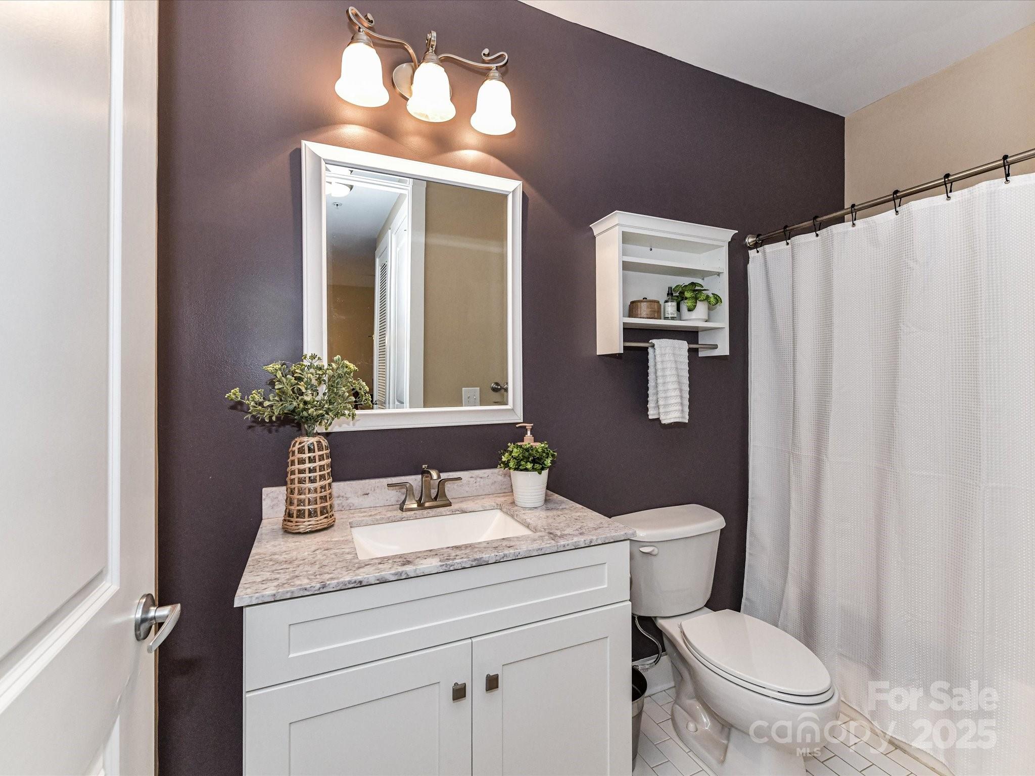 1101 W 1st Street Unit: 302