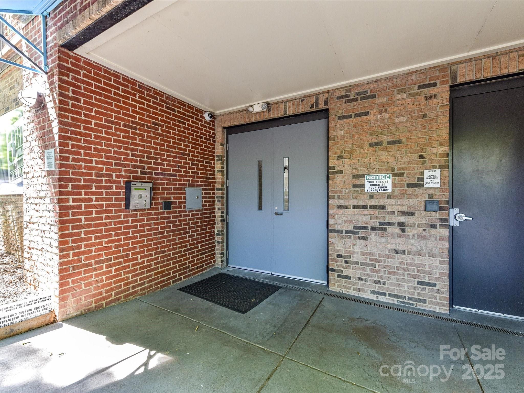 1101 W 1st Street Unit: 302