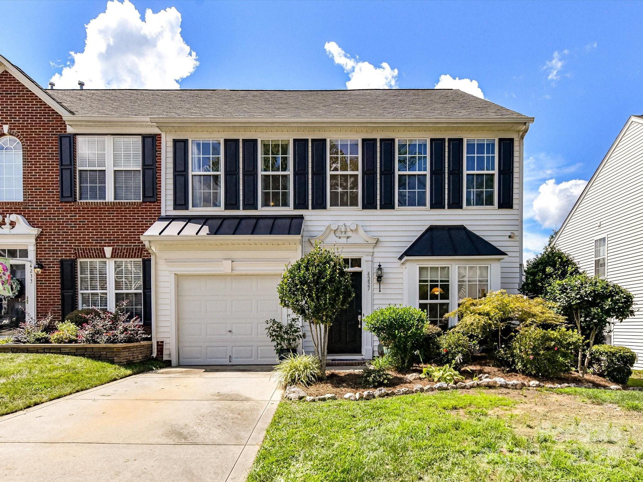 4237 Piccadilly Lane