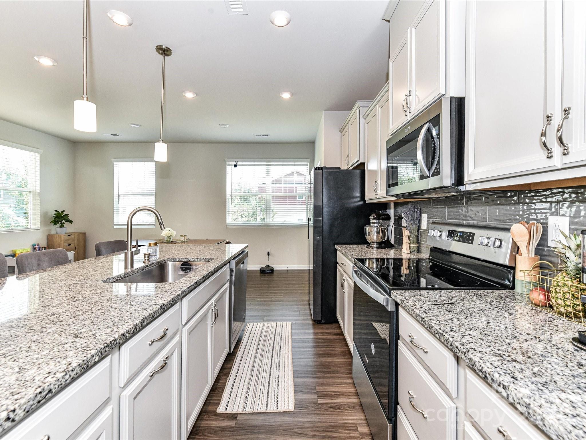 2313 Lazette Drive