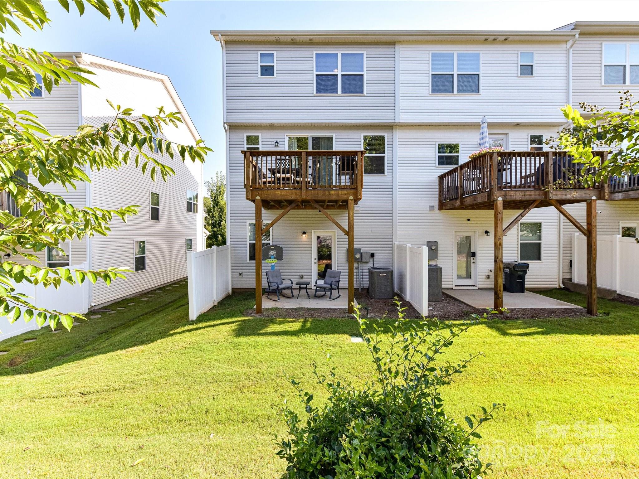 2313 Lazette Drive