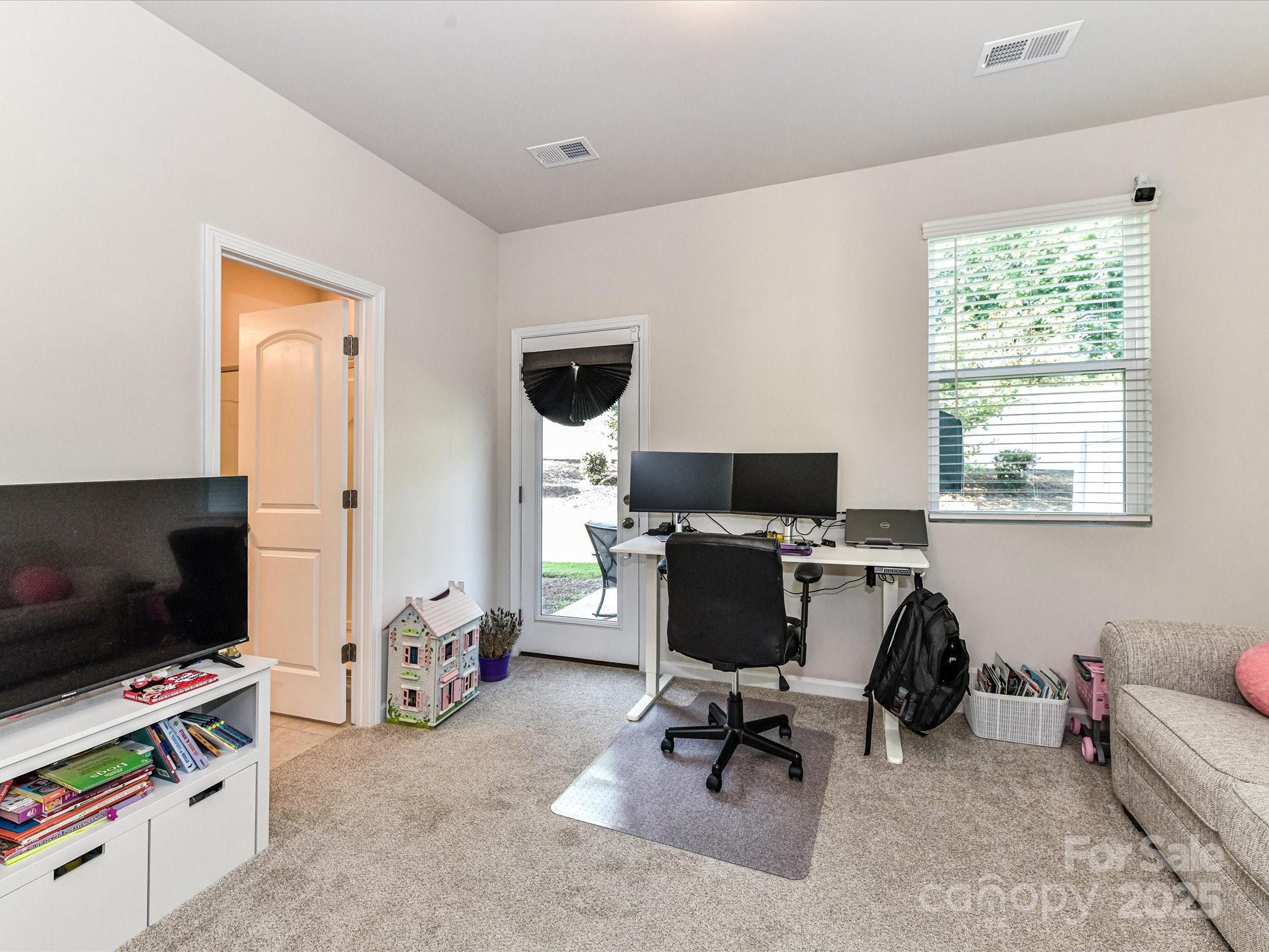 2313 Lazette Drive