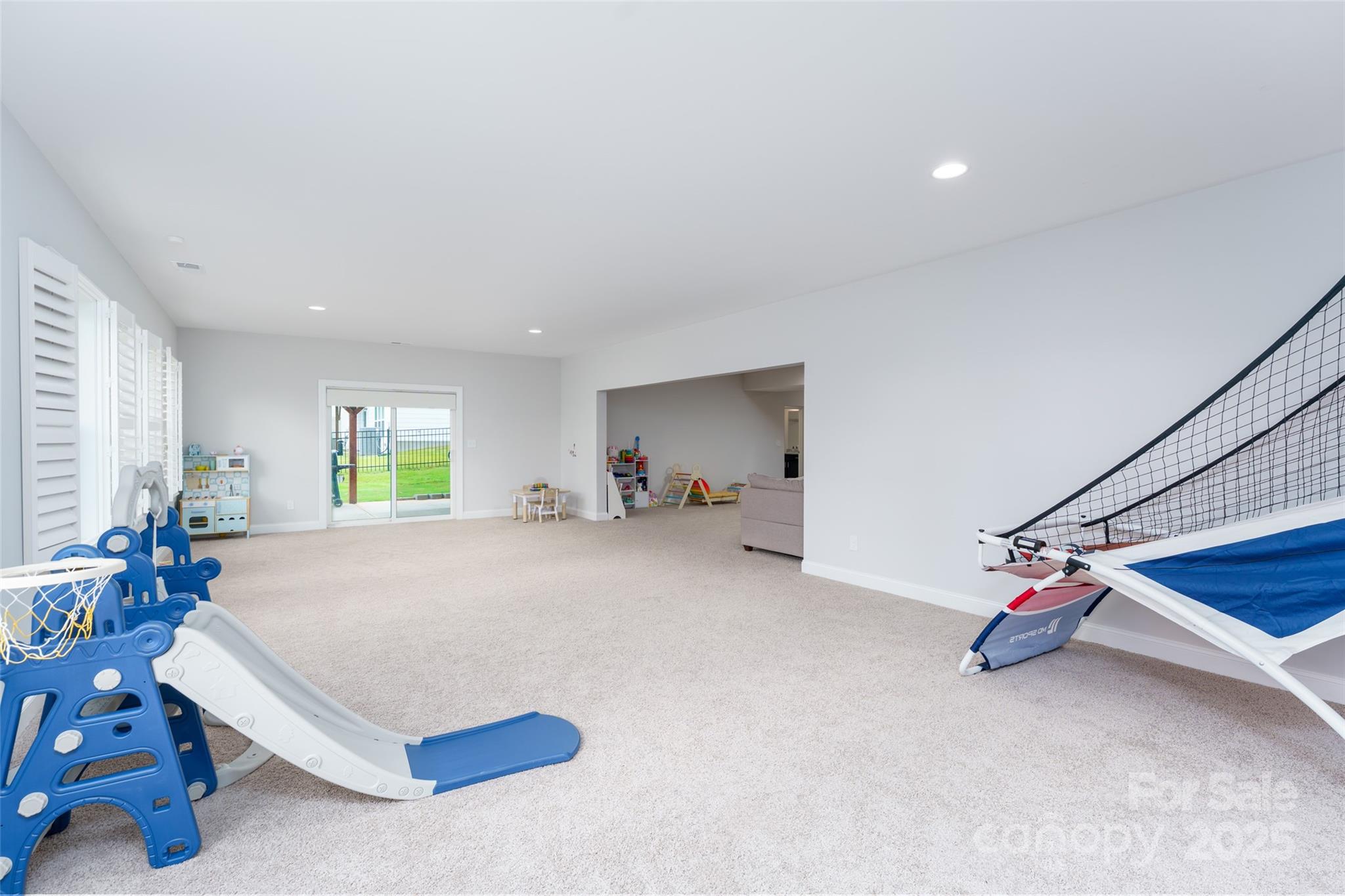315 W Waterlynn Road