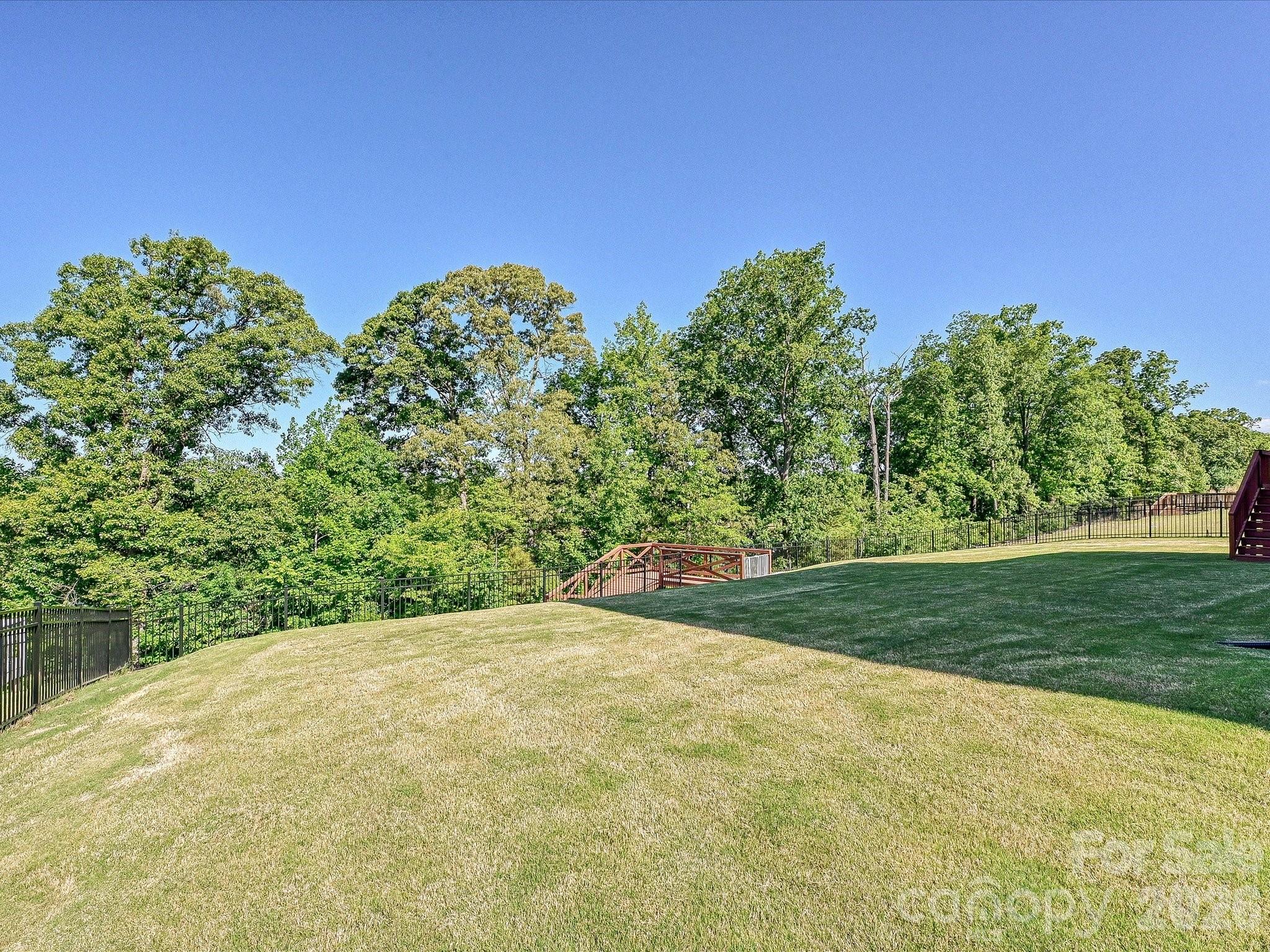 315 W Waterlynn Road