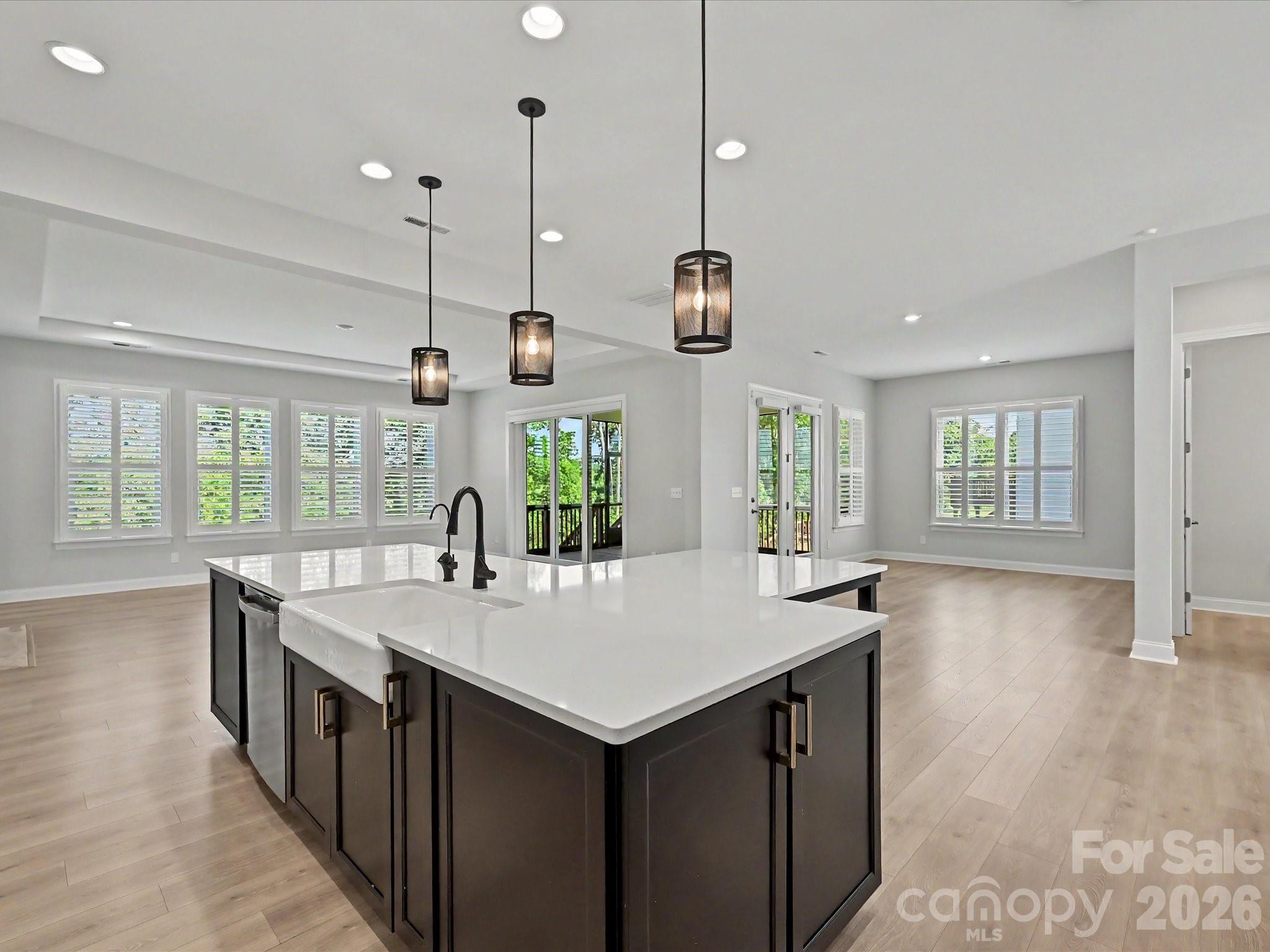 315 W Waterlynn Road