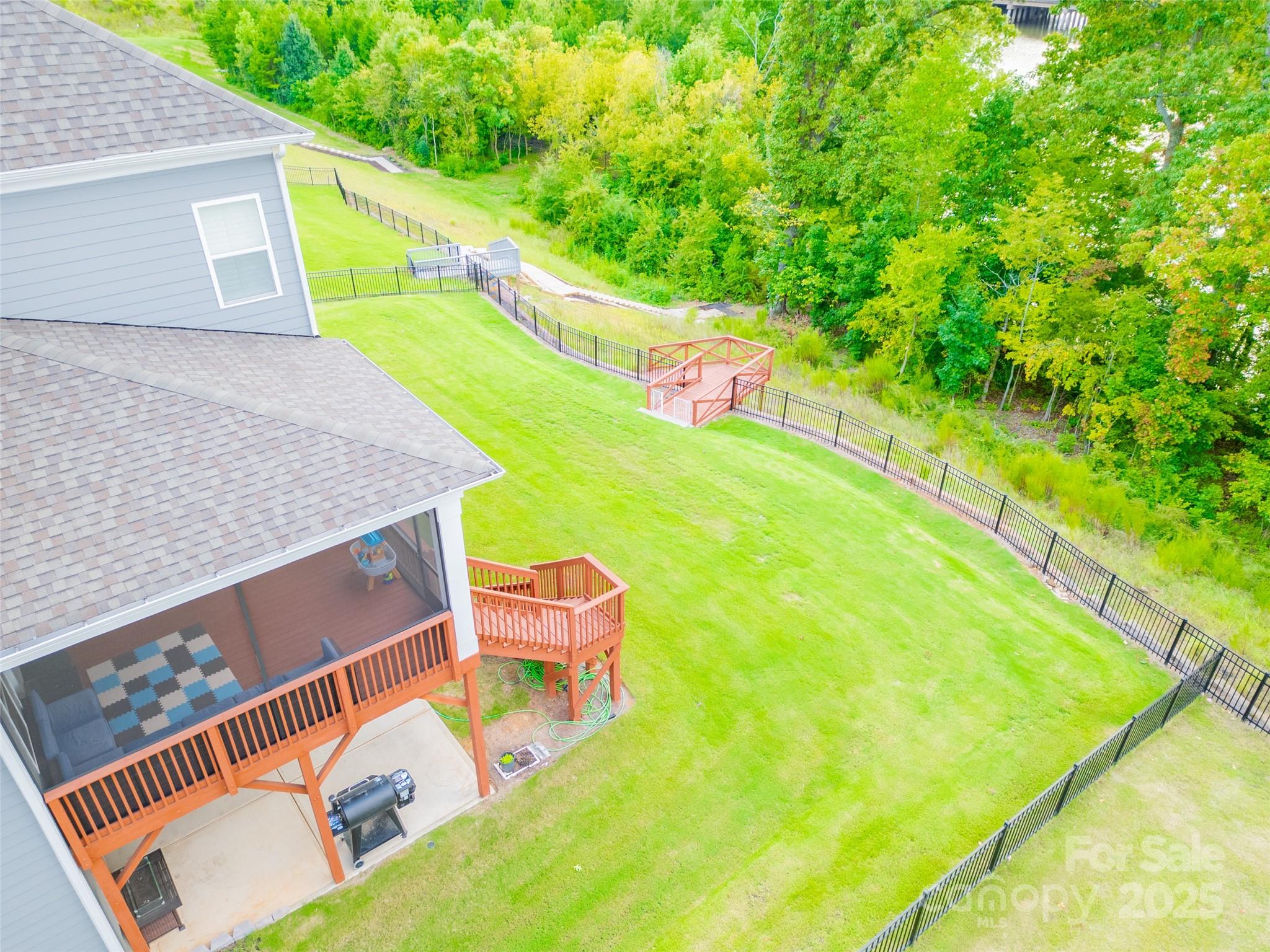 315 W Waterlynn Road