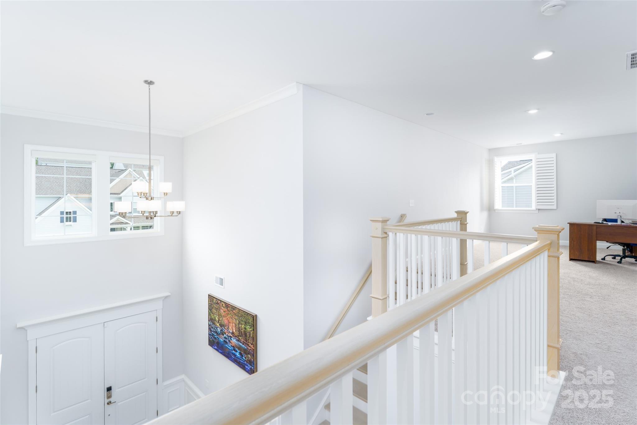 315 W Waterlynn Road