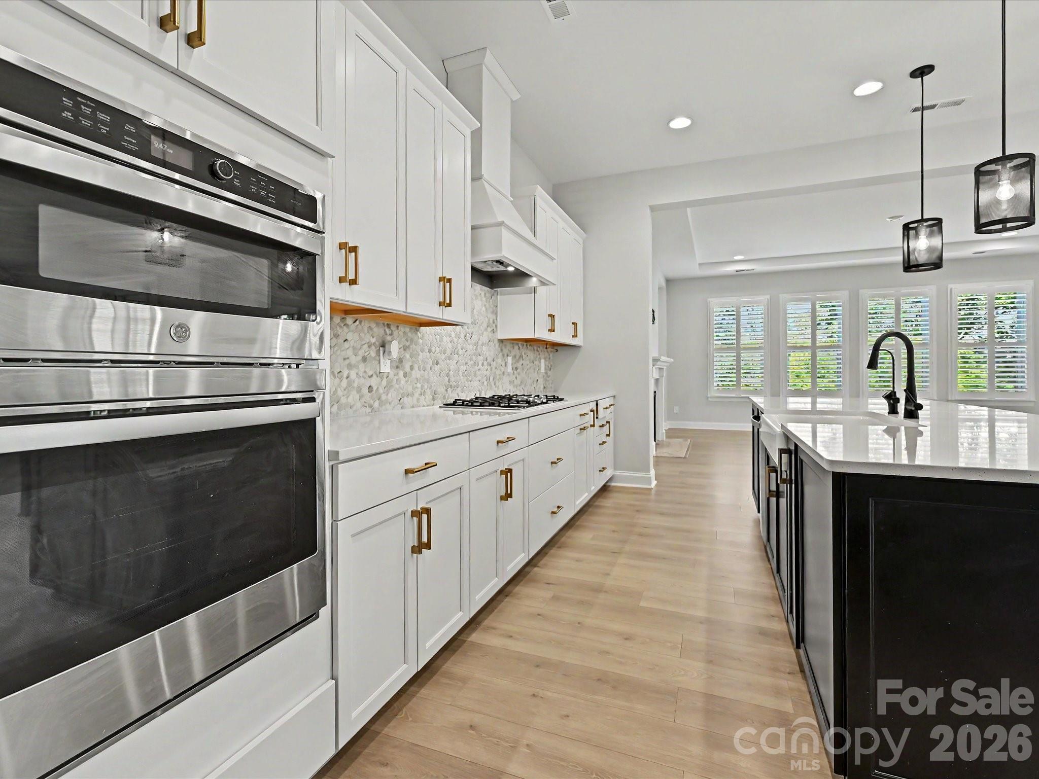 315 W Waterlynn Road