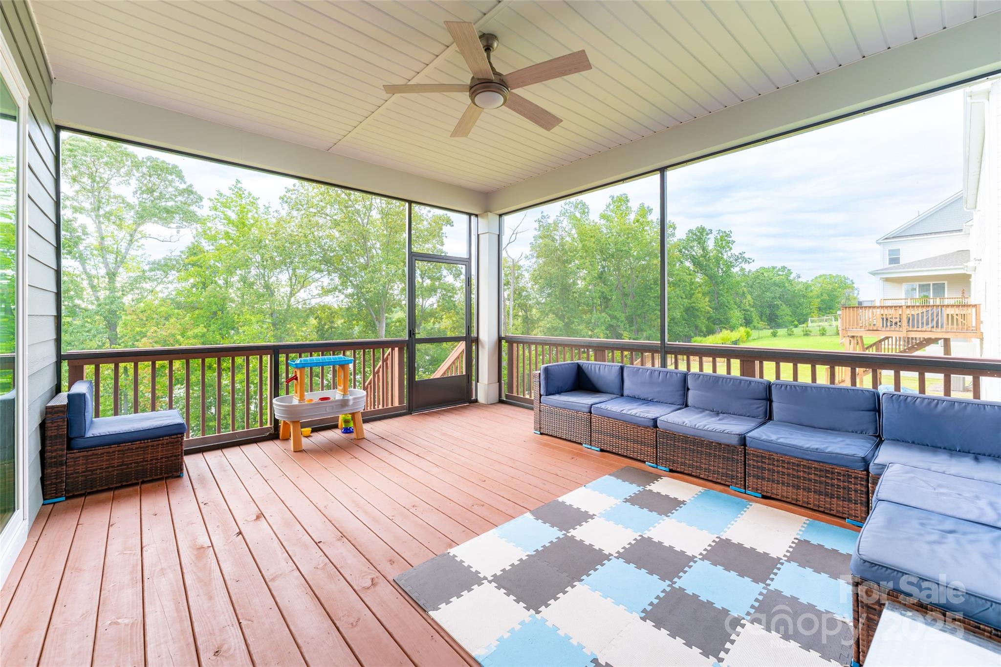 315 W Waterlynn Road