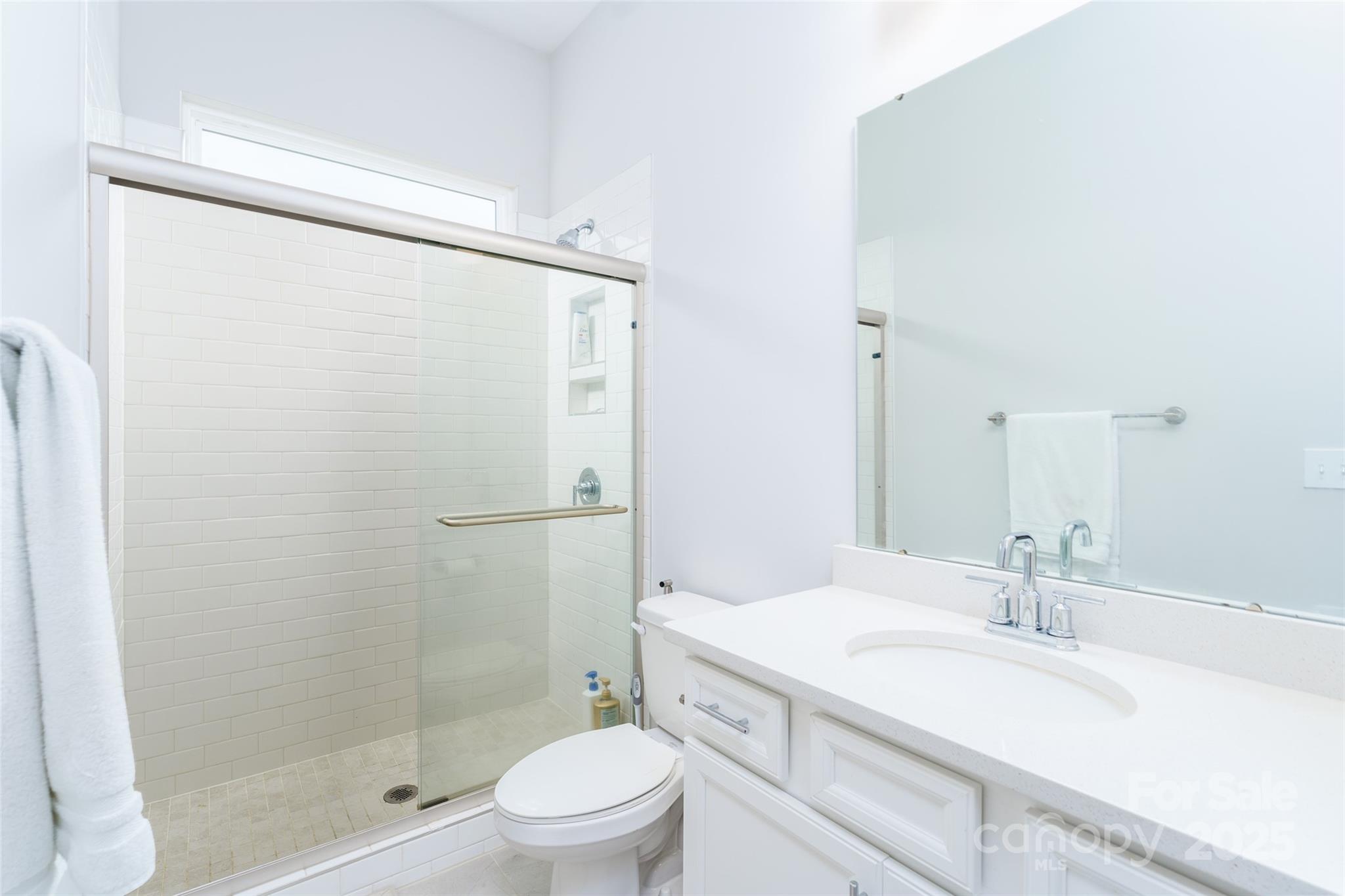 315 W Waterlynn Road