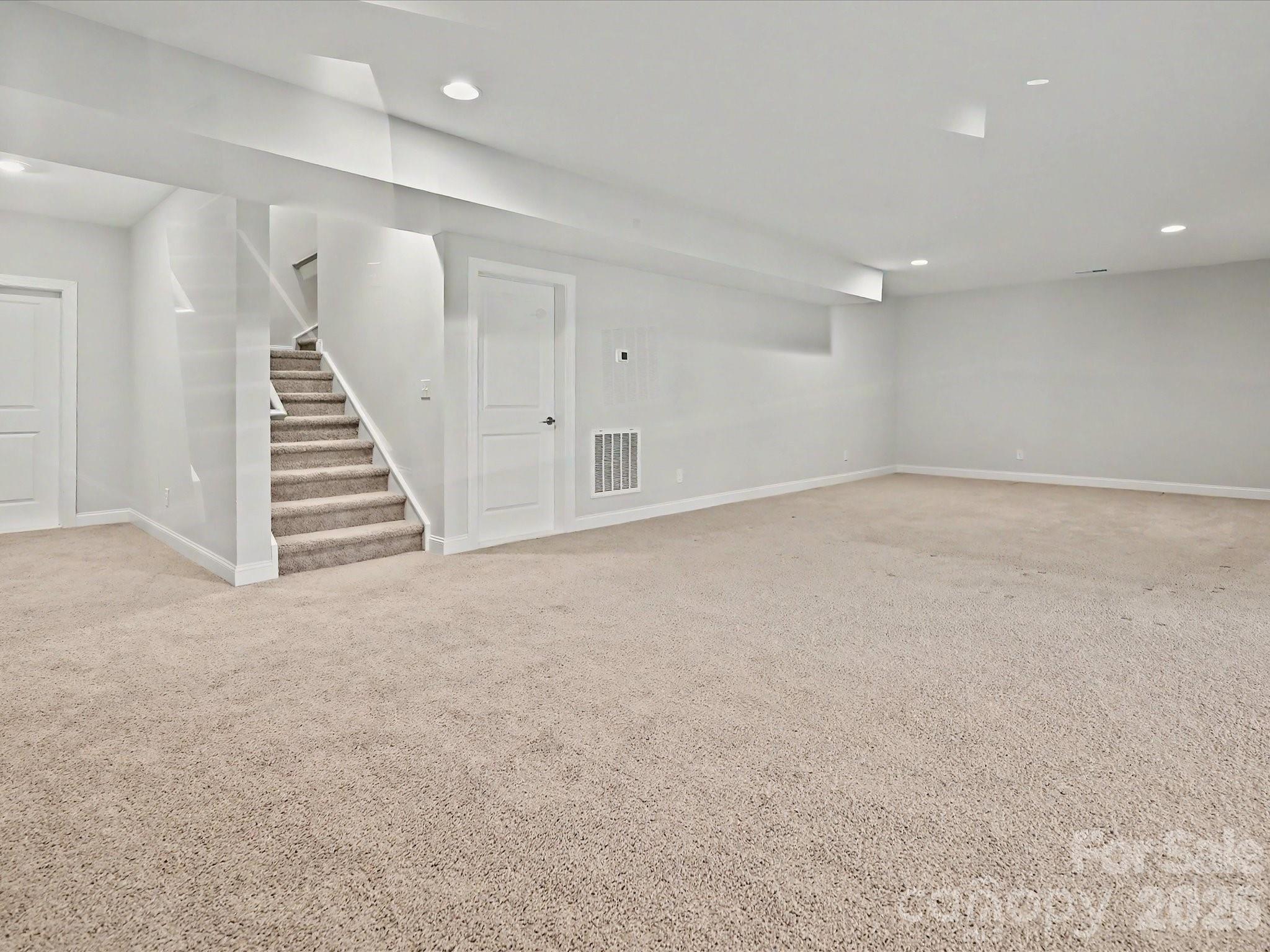315 W Waterlynn Road