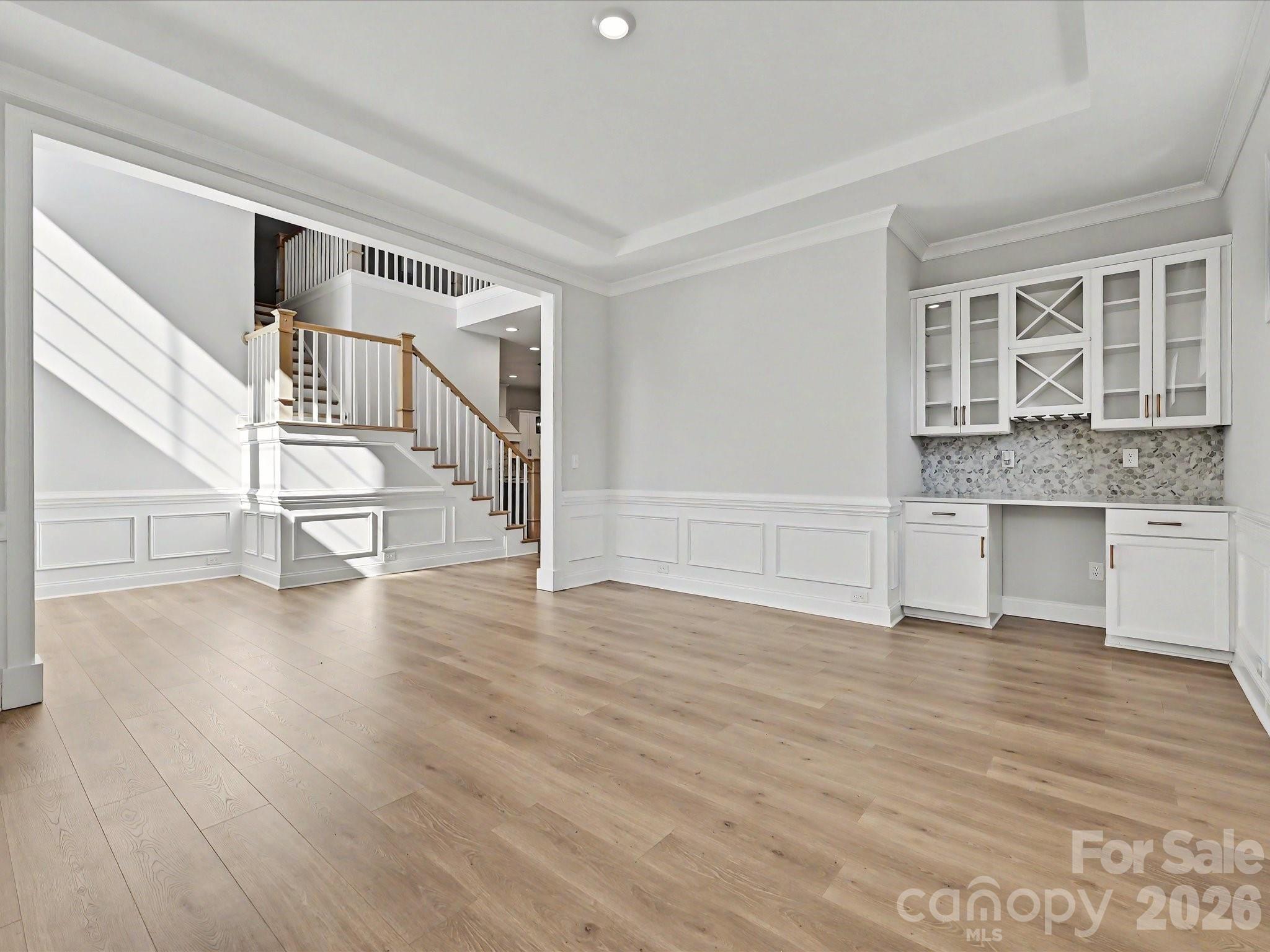 315 W Waterlynn Road