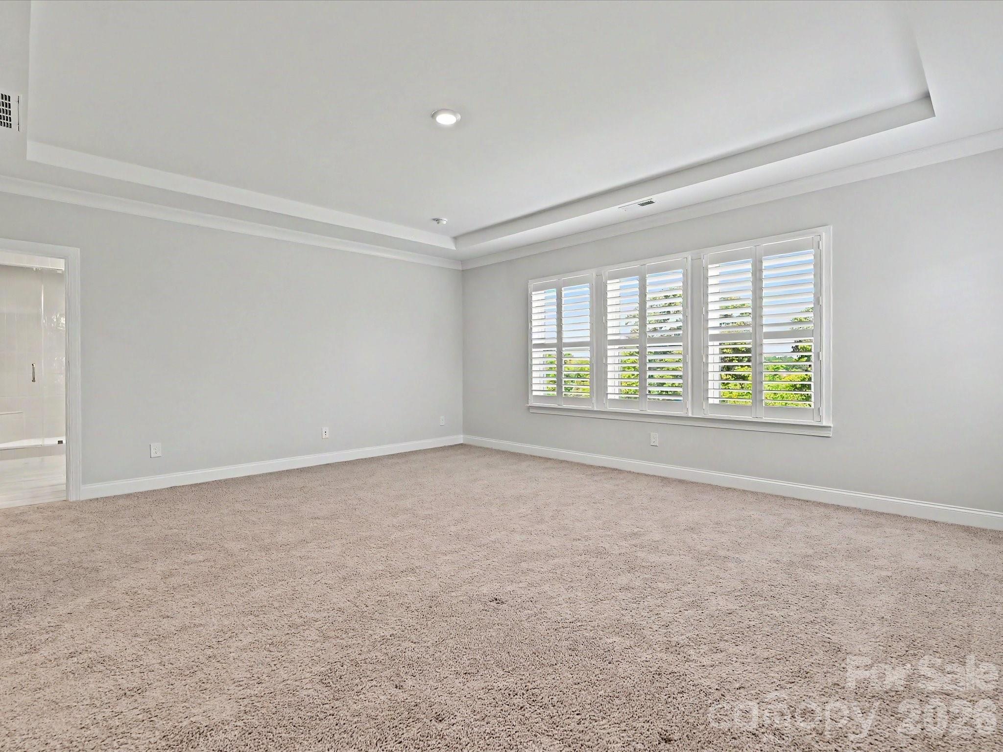 315 W Waterlynn Road