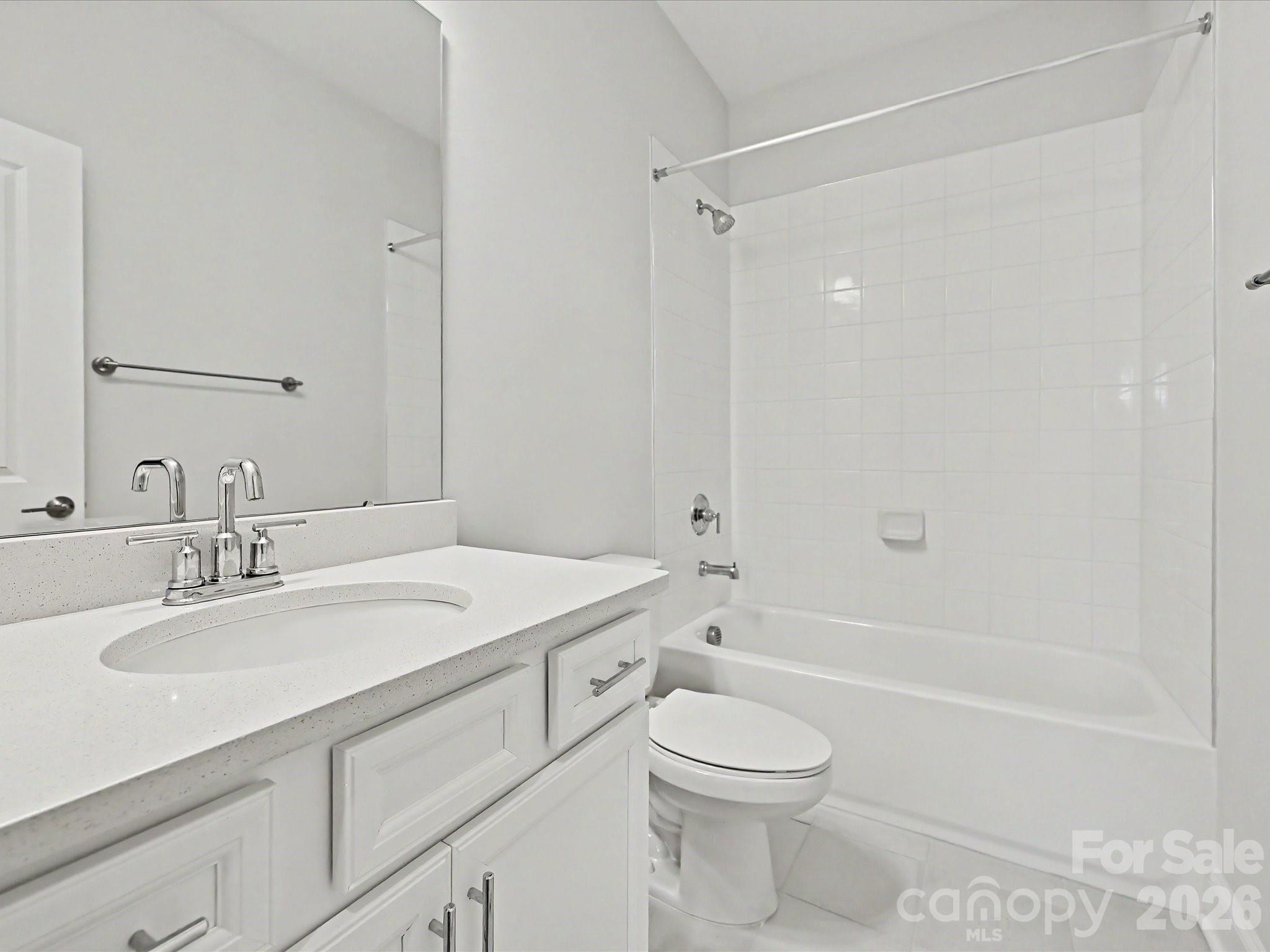 315 W Waterlynn Road