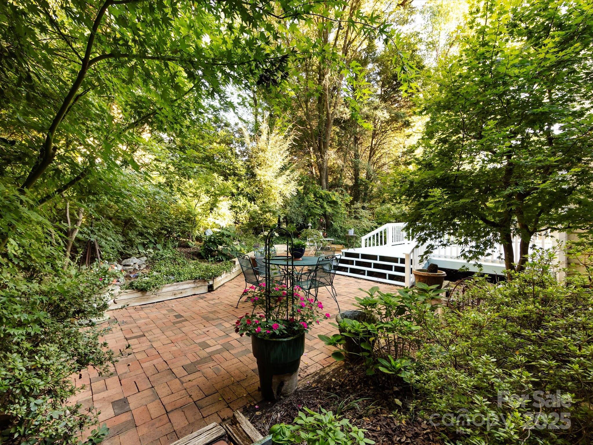 3325 Selwyn Farms Lane