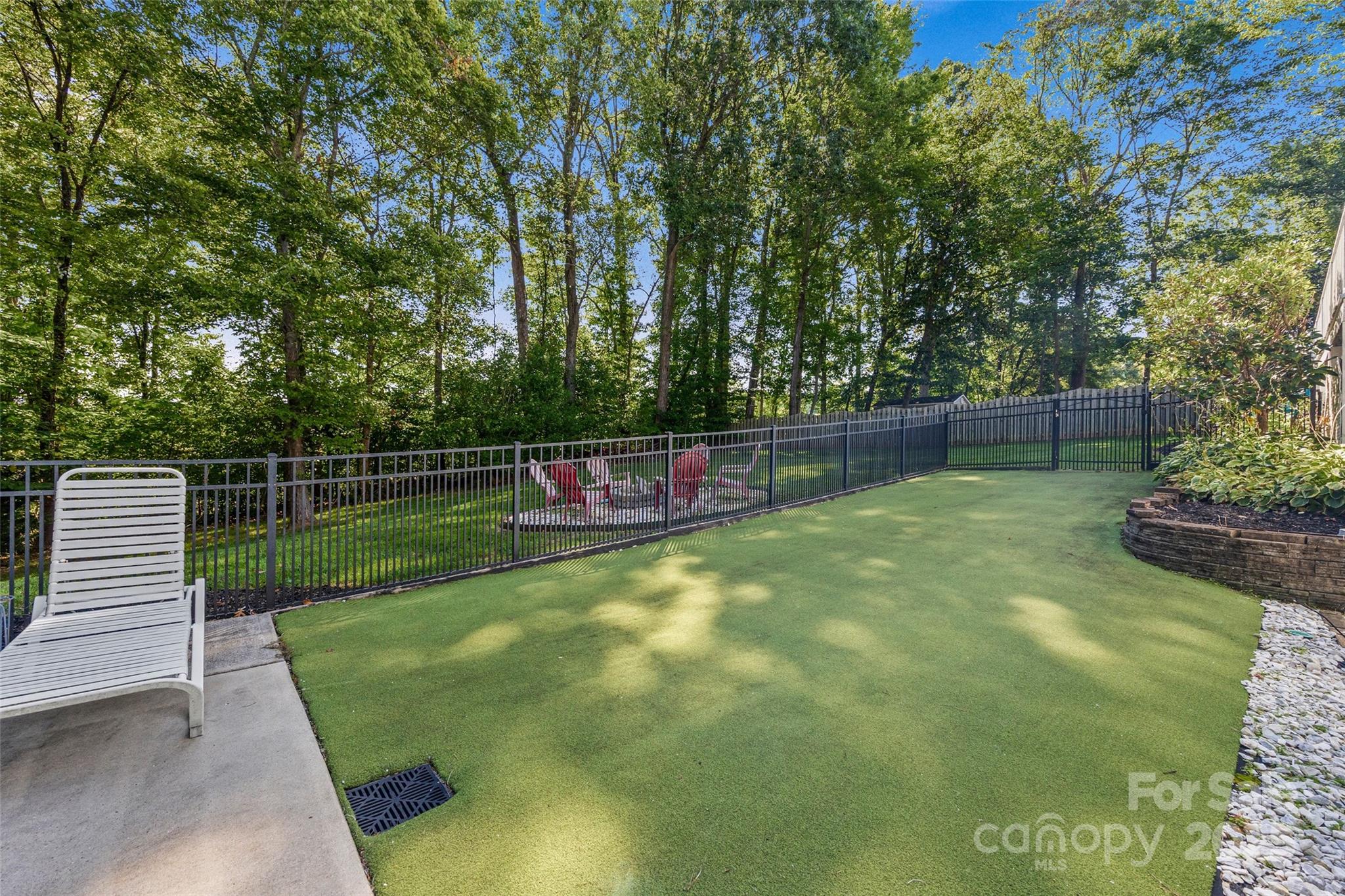 7142 Forest Hills Drive