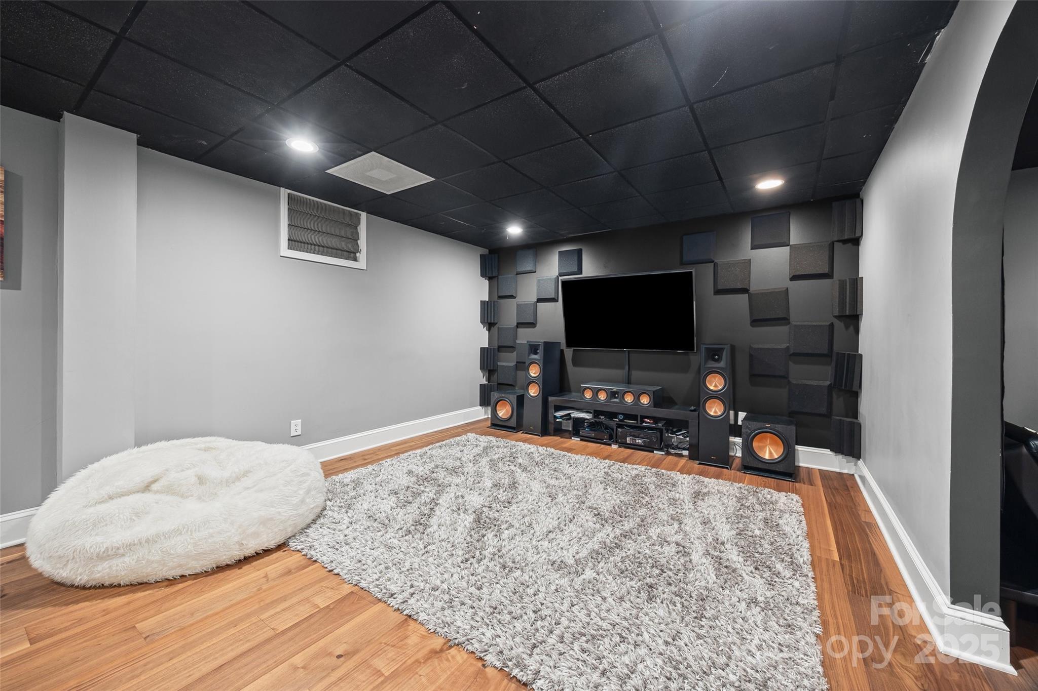 7142 Forest Hills Drive