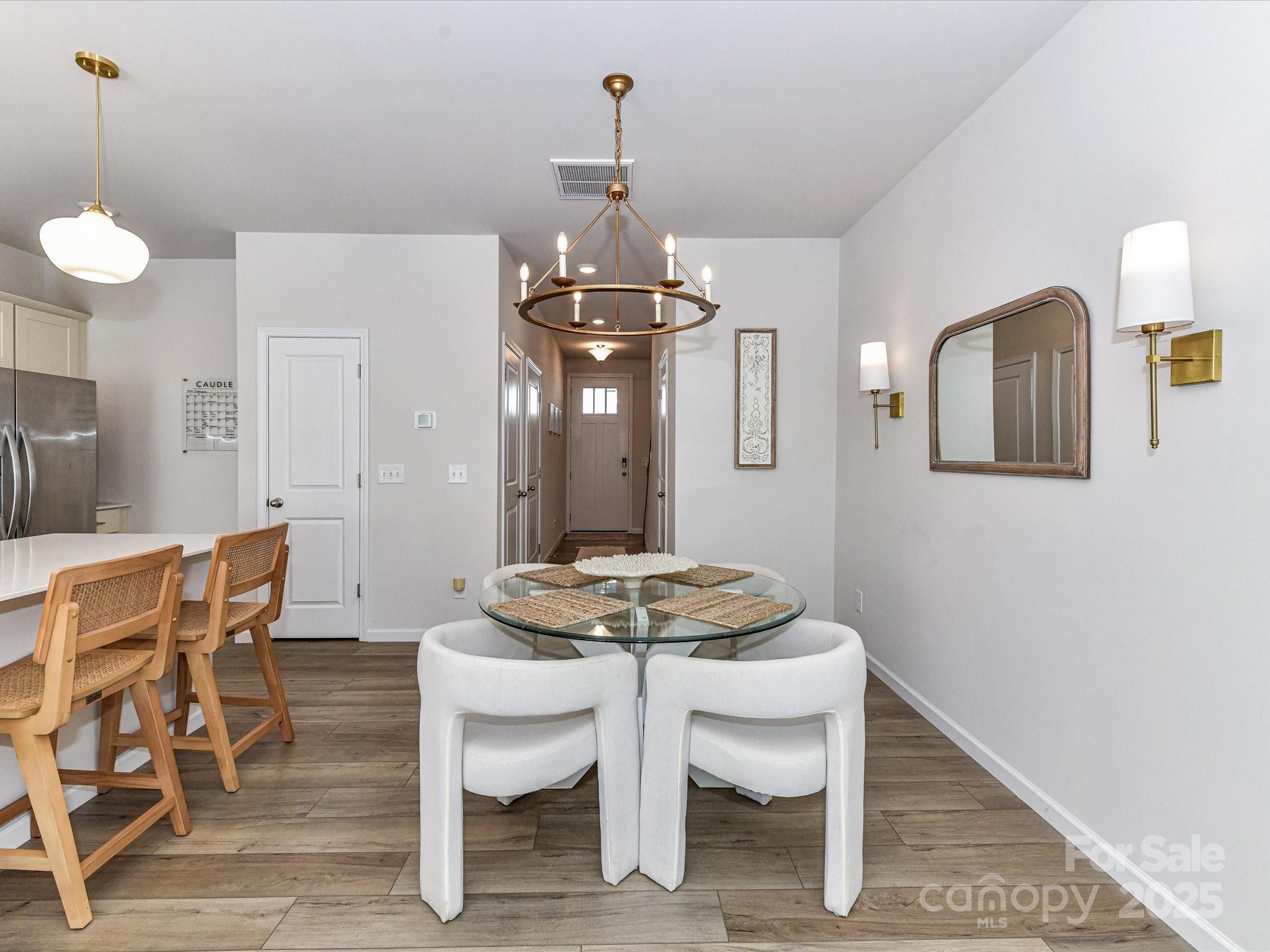 44 Woodsdale Place SE