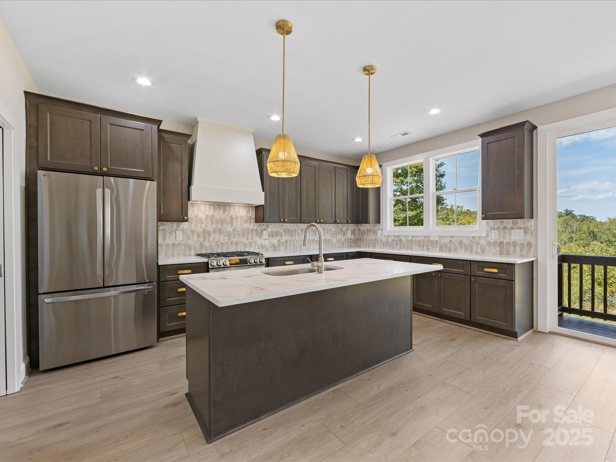155 Rimrock Road