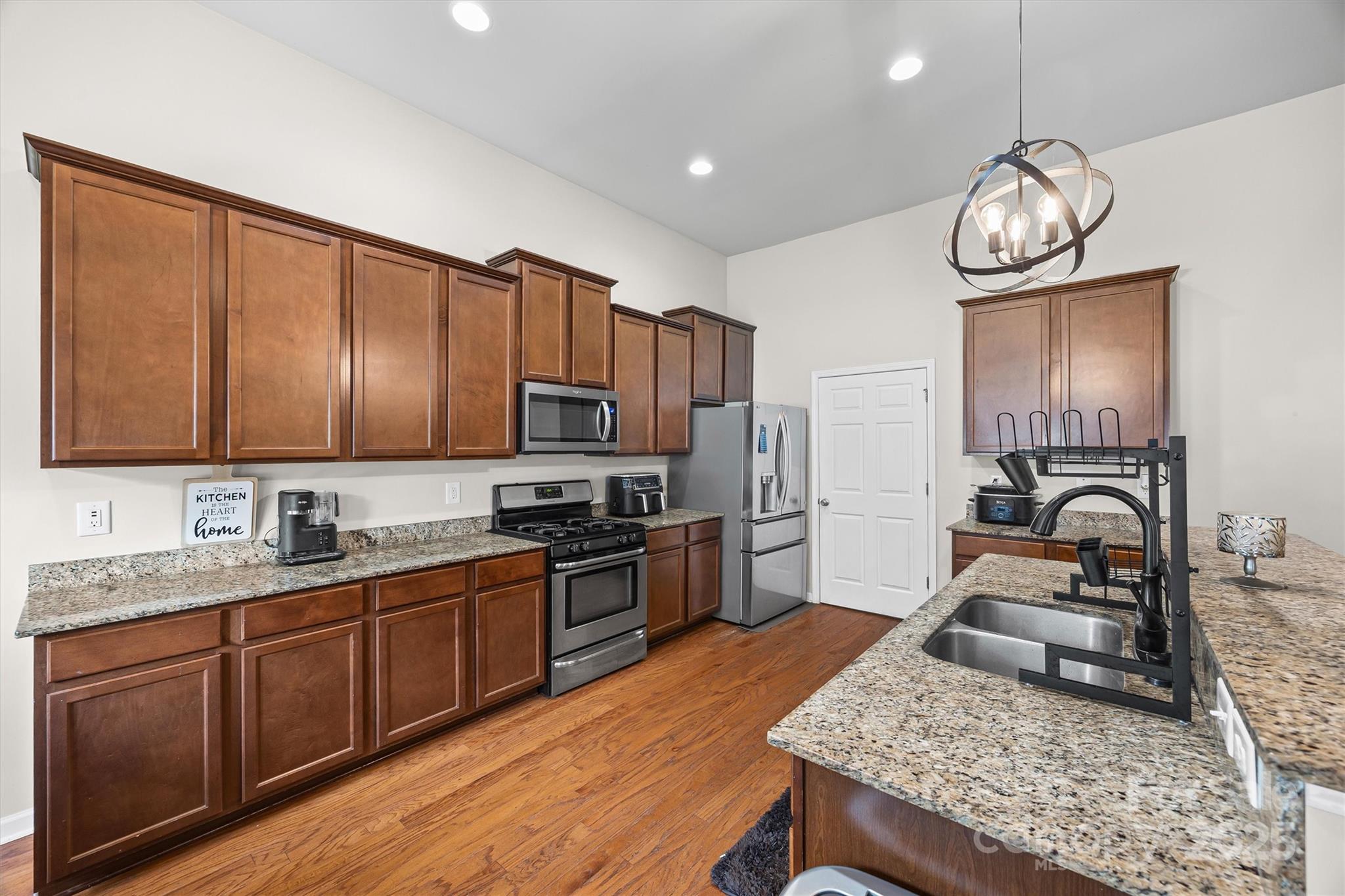 5111 Elementary View Drive