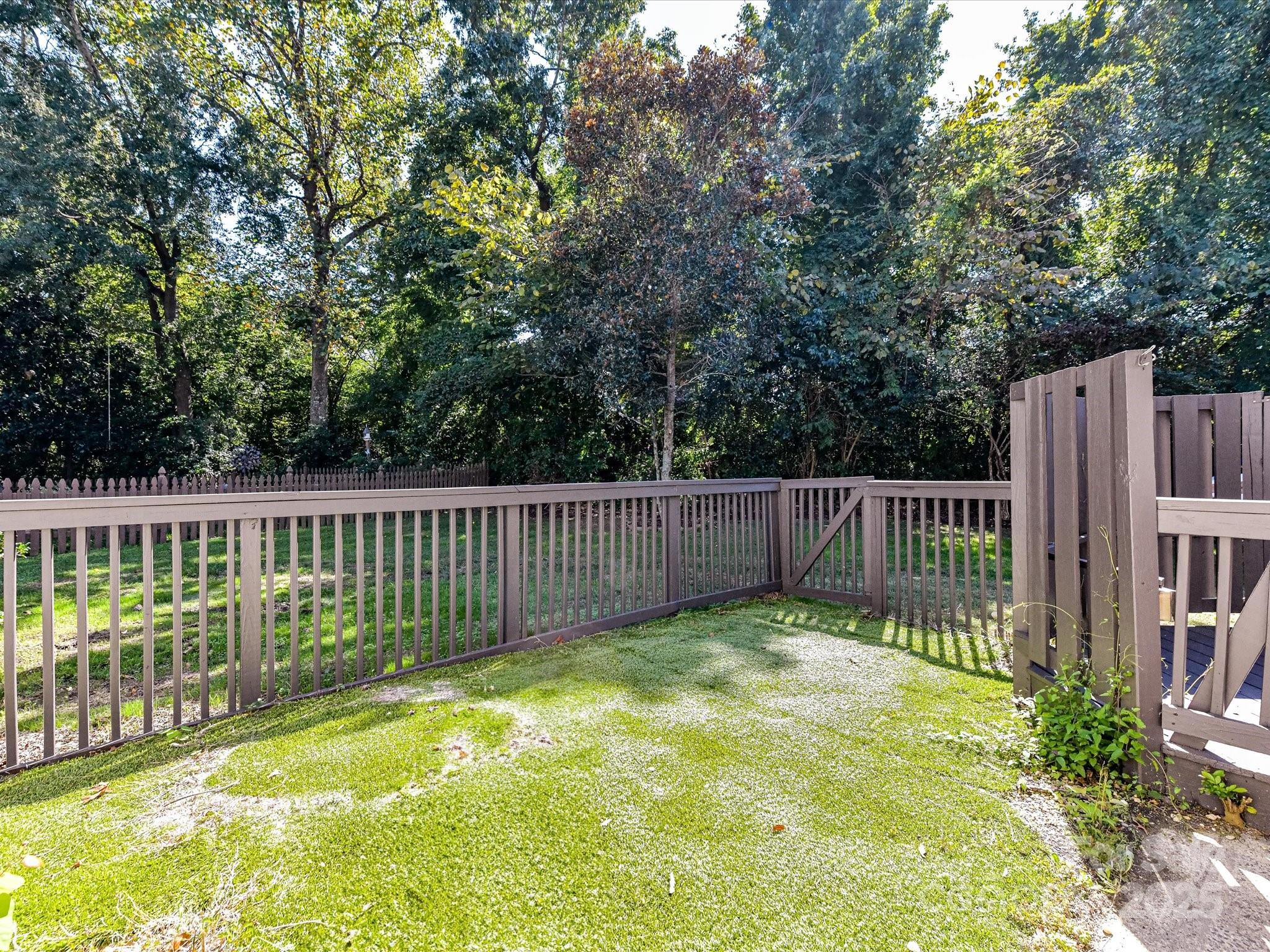126 Lake Davidson Circle