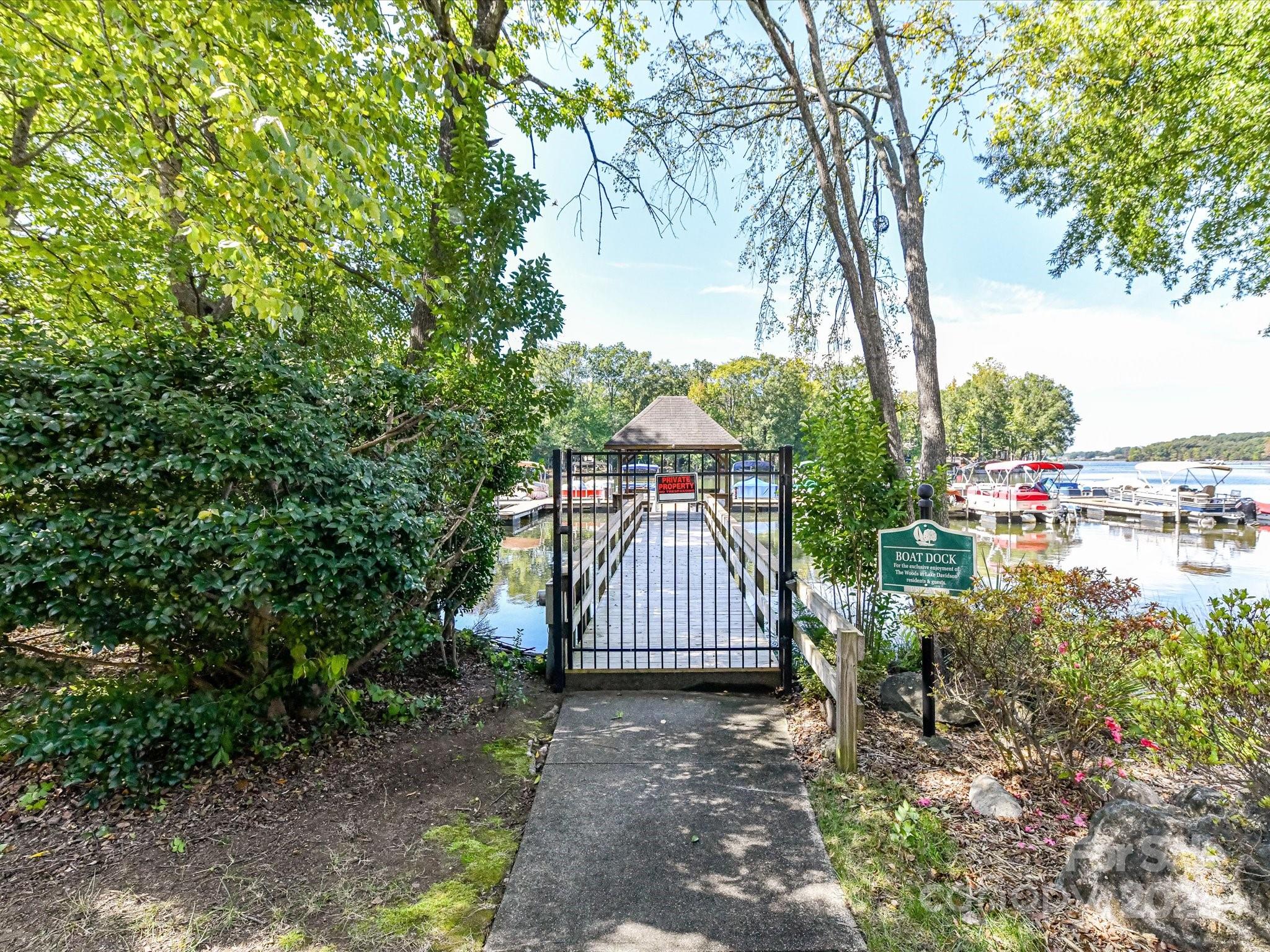 126 Lake Davidson Circle
