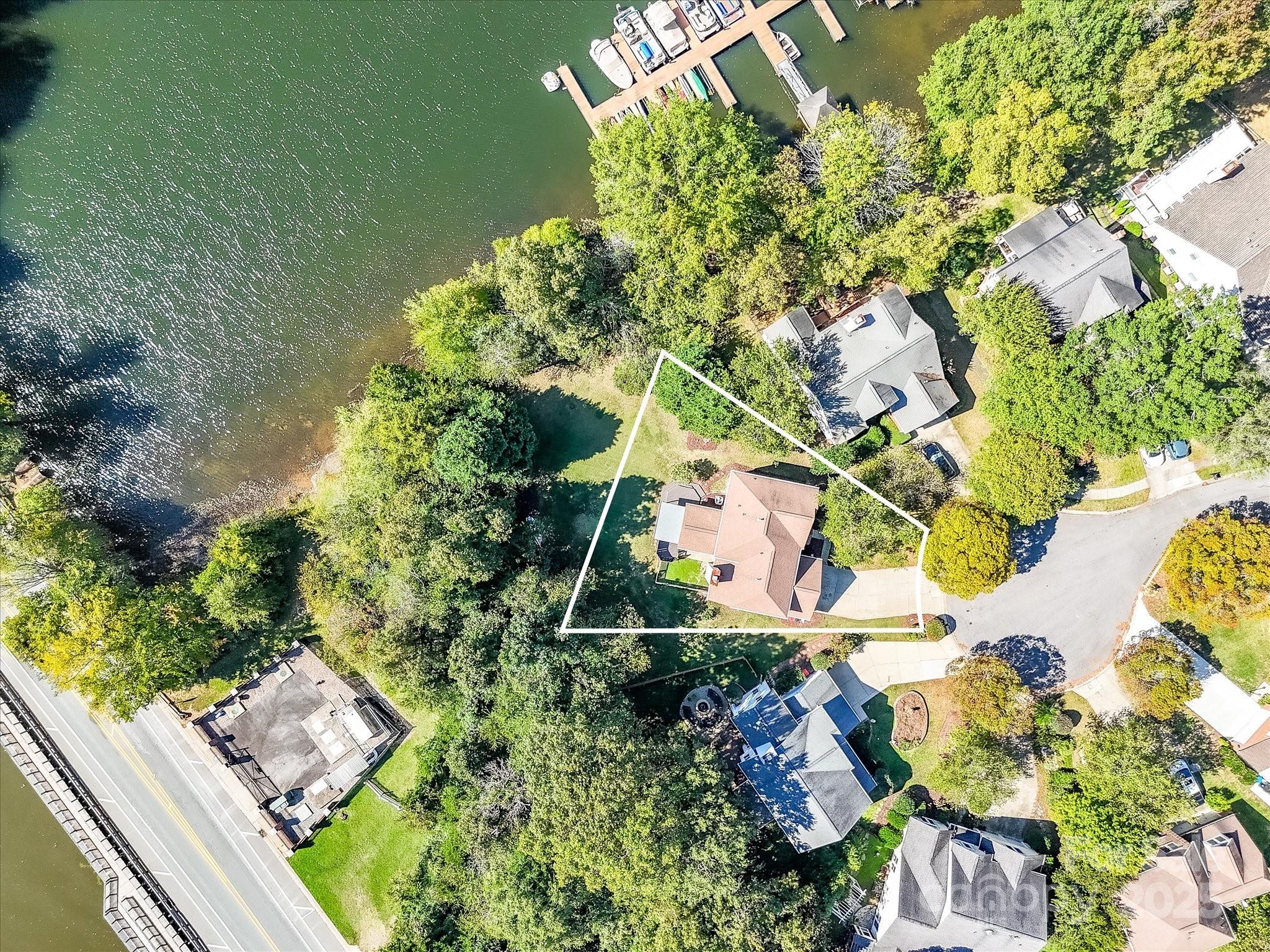 126 Lake Davidson Circle