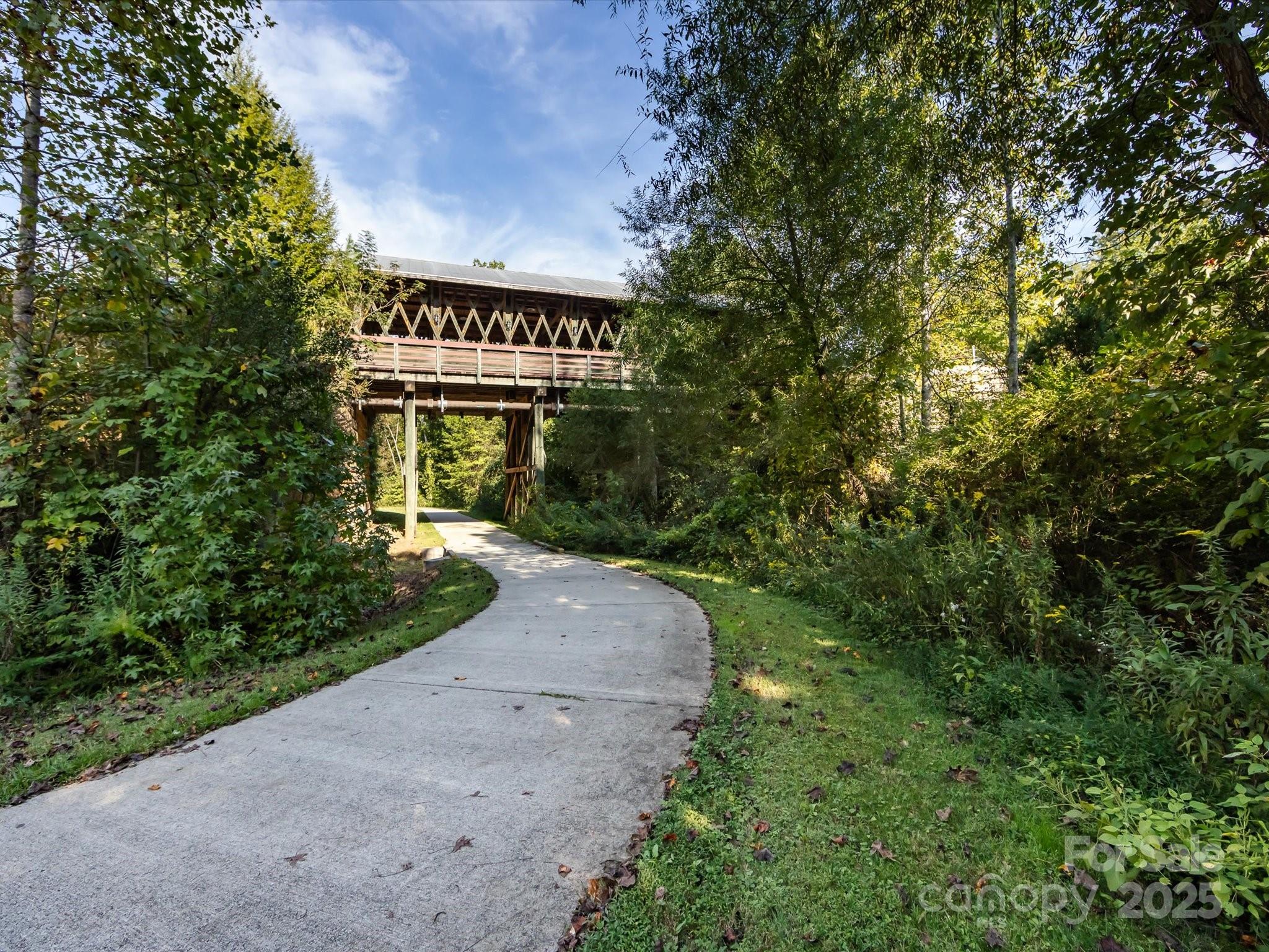 964 Gardners Way
