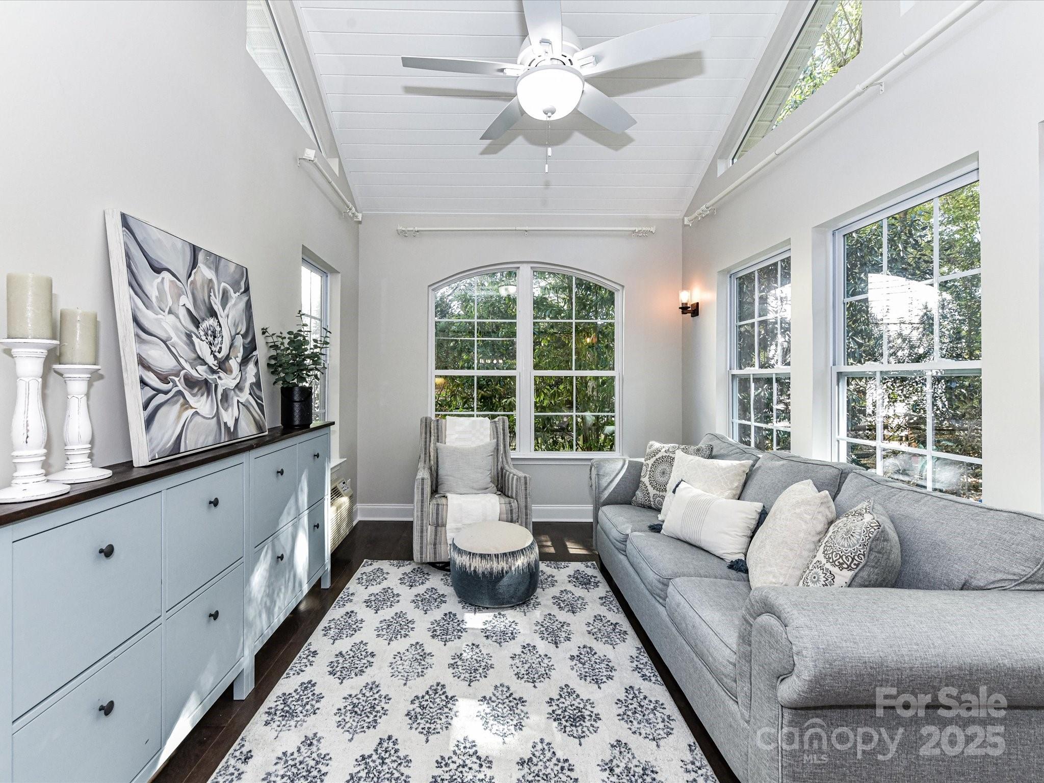 129 Shorecrest Drive