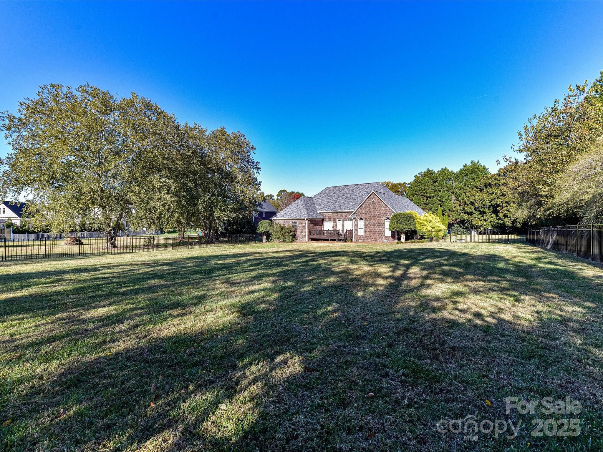 225 Northchase Drive