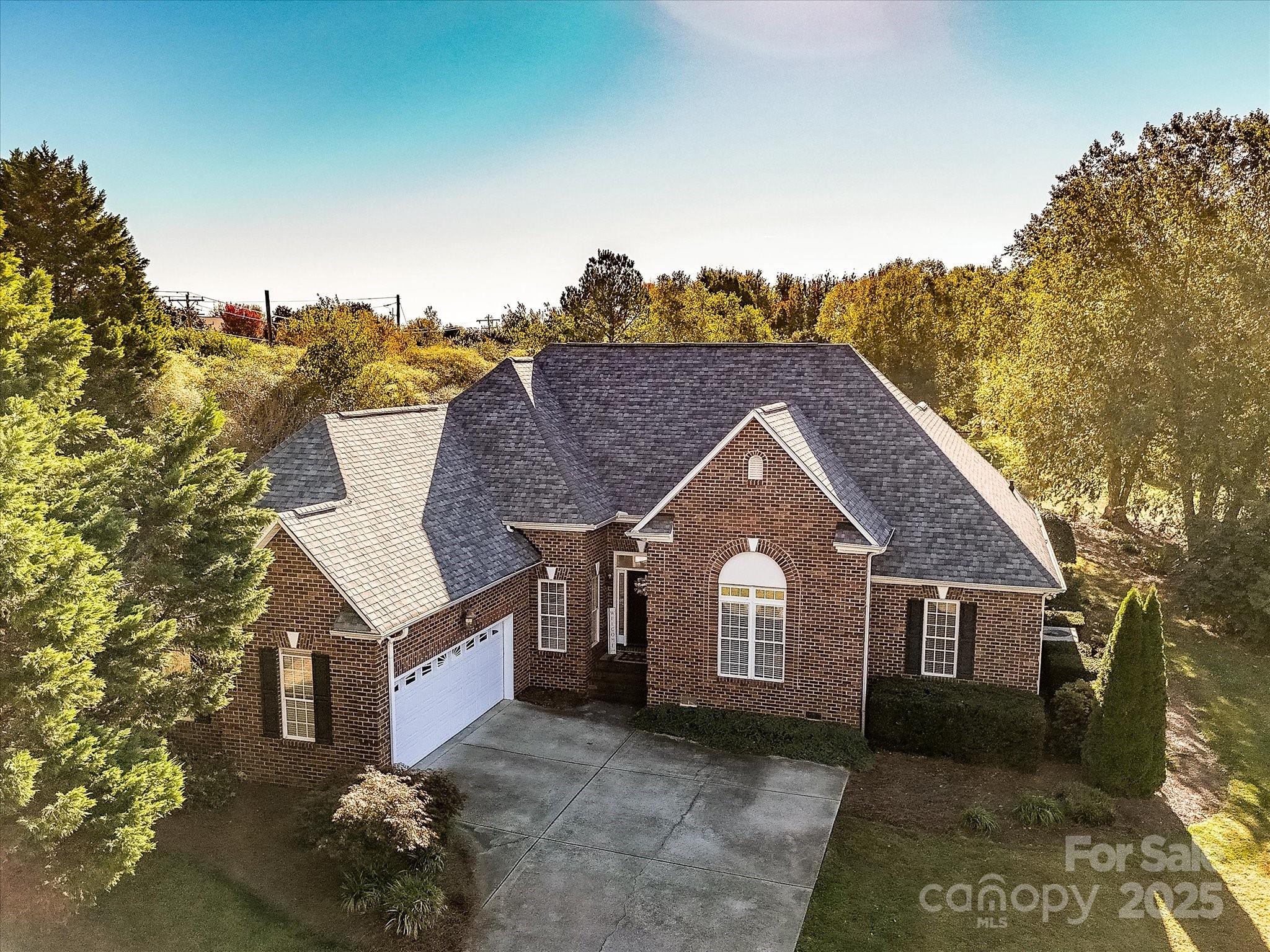 225 Northchase Drive