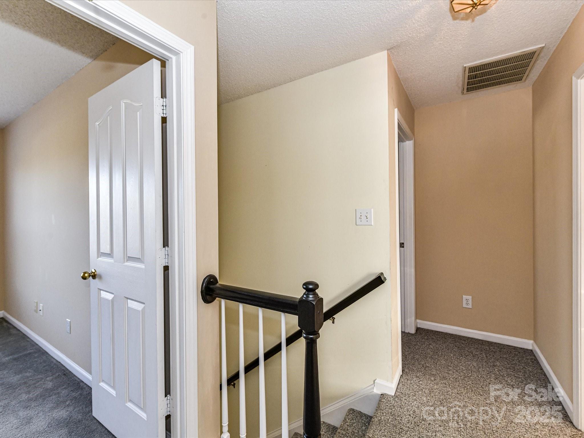 5497 Coleman Circle NW