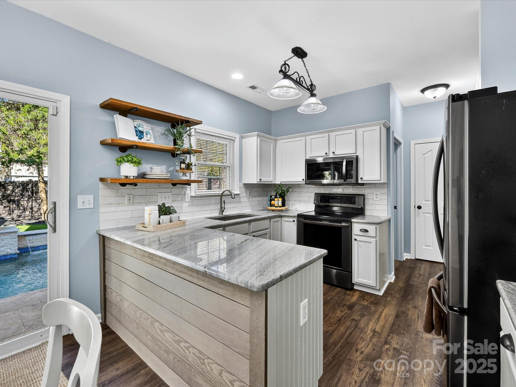 8674 Brook Glen Lane