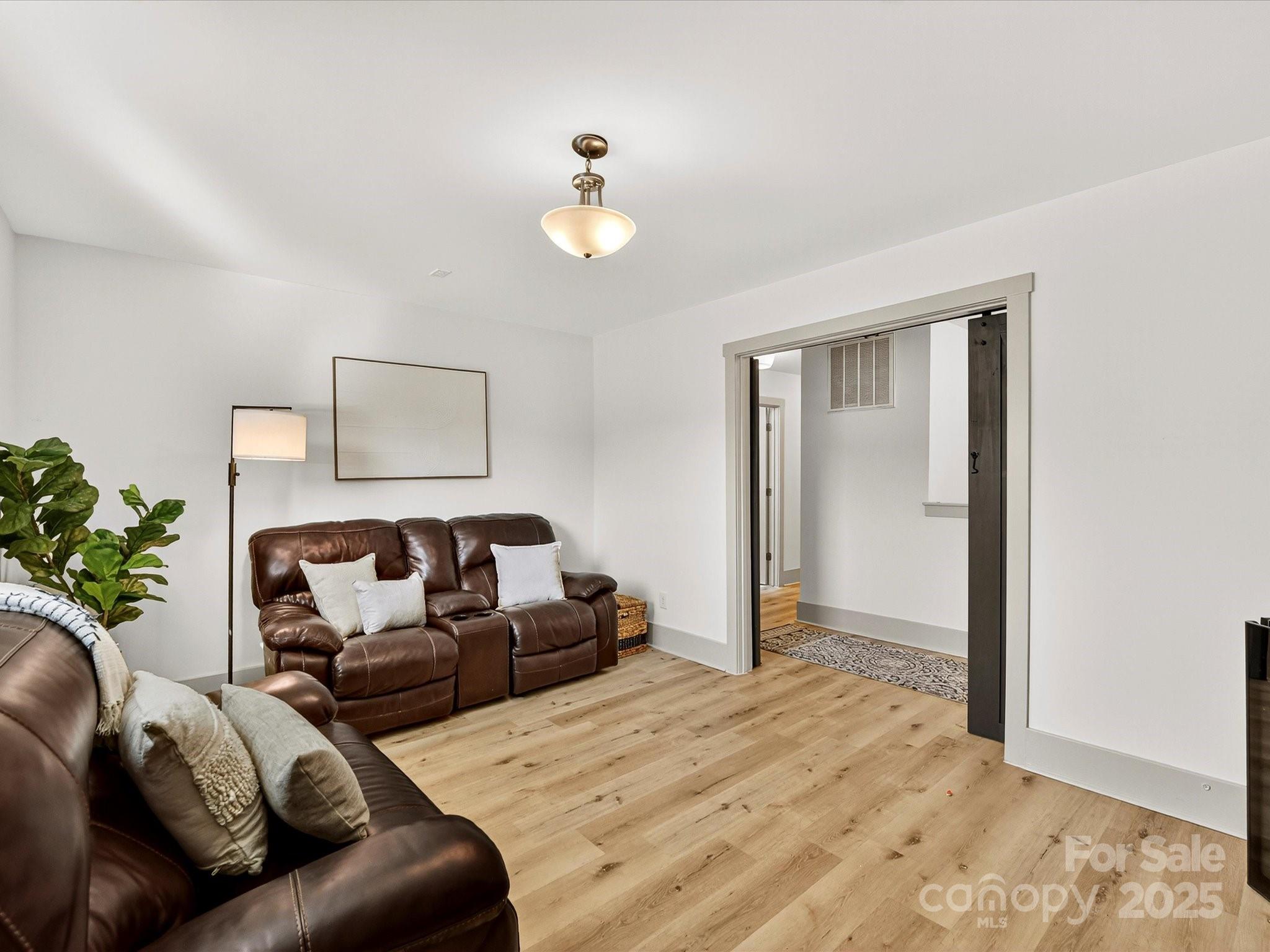 6416 Fawn Crest Drive