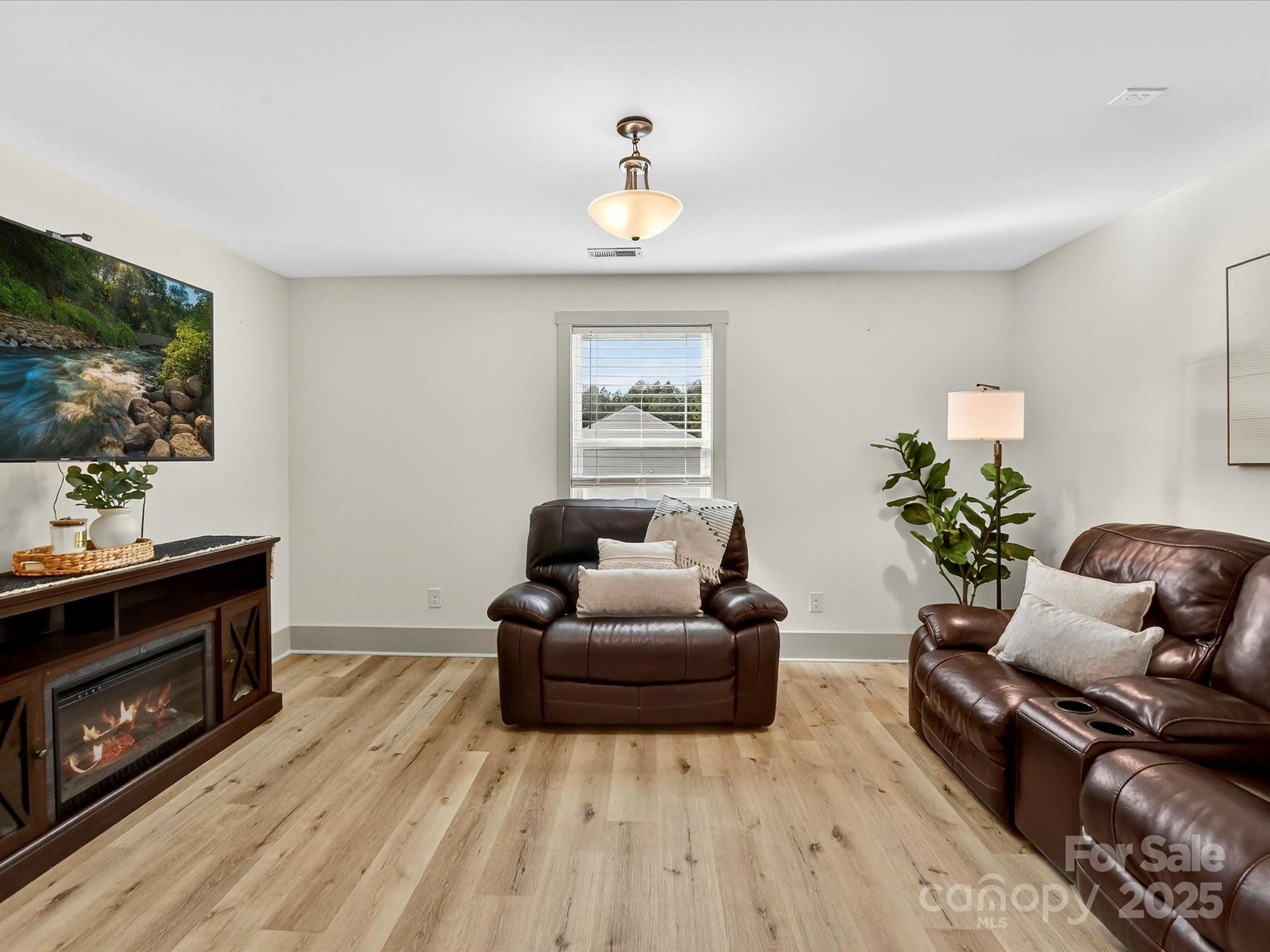 6416 Fawn Crest Drive