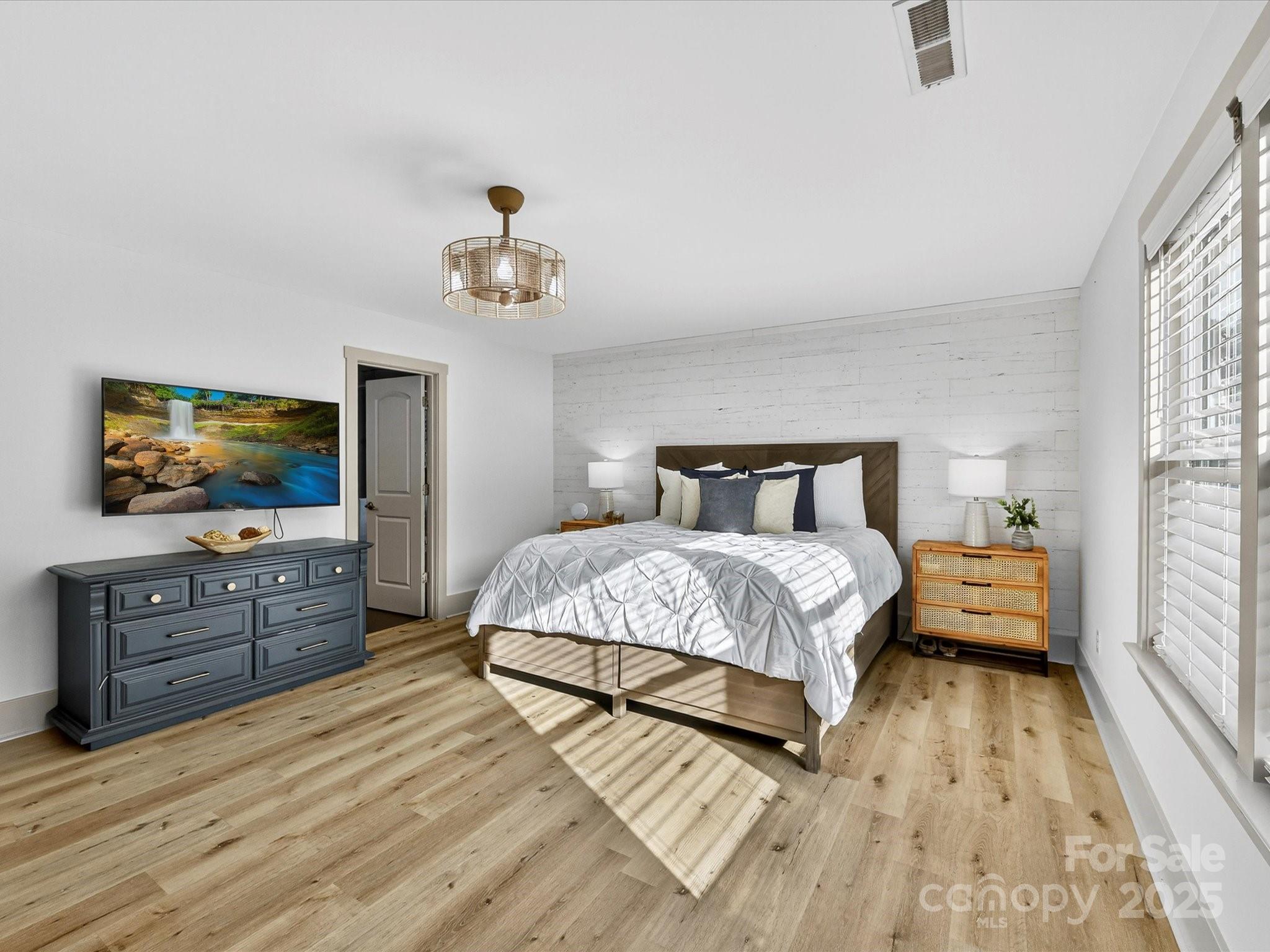 6416 Fawn Crest Drive