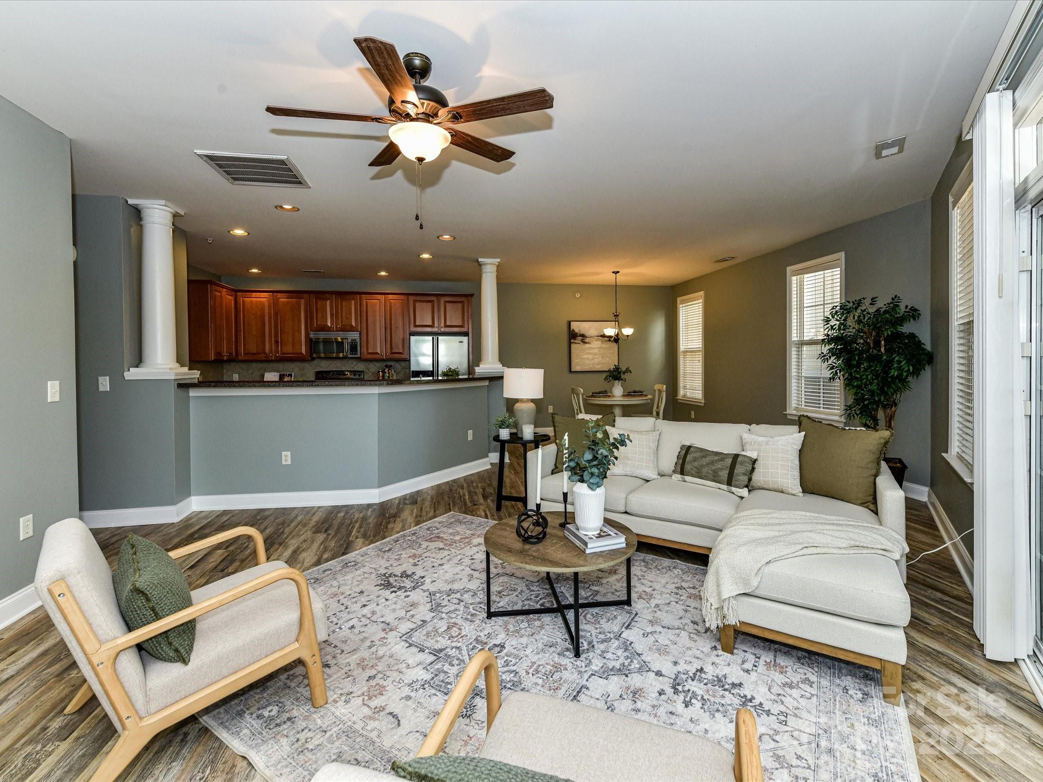 9065 Rosalyn Glen Road