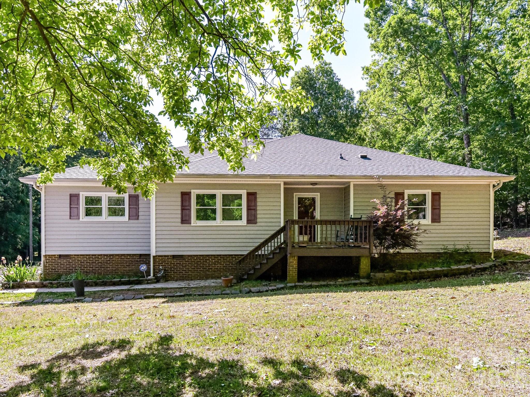 10803 Chestnut Hill Drive
