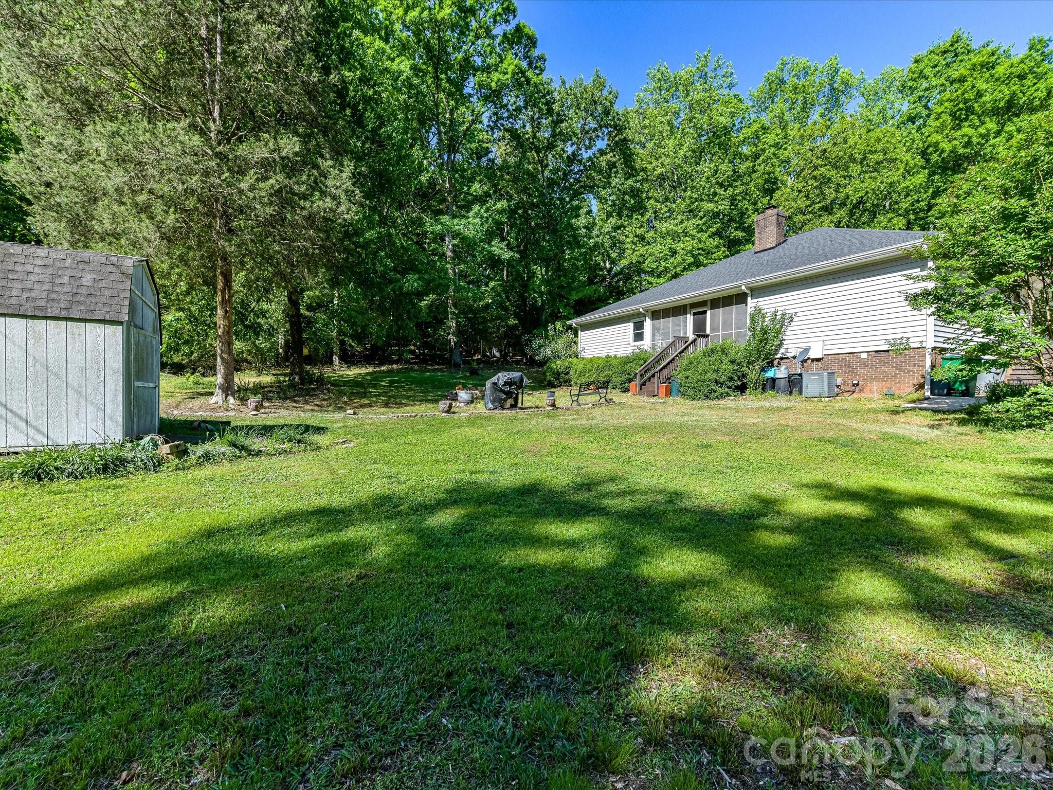 10803 Chestnut Hill Drive