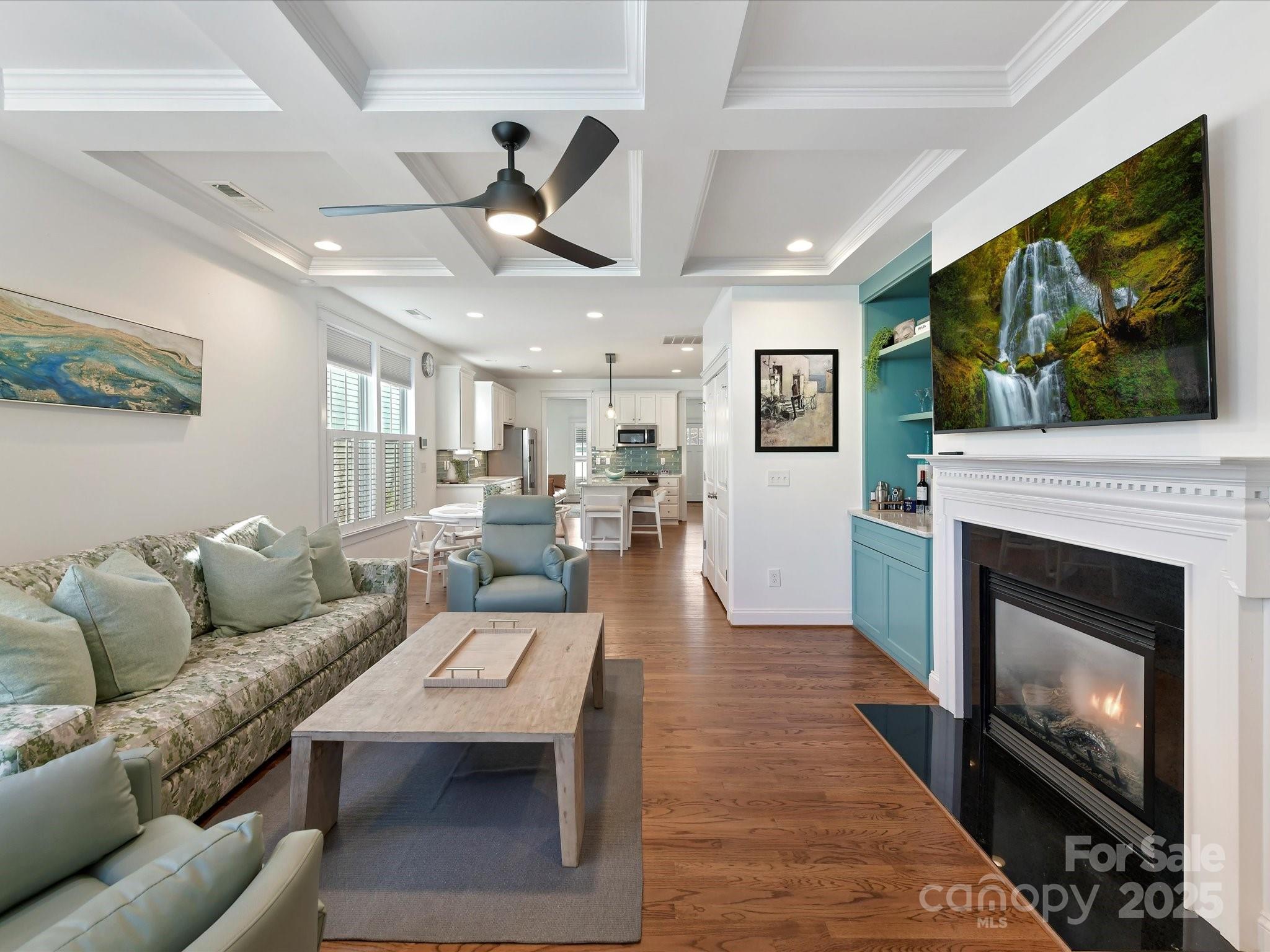 152 Lavender Bloom Loop